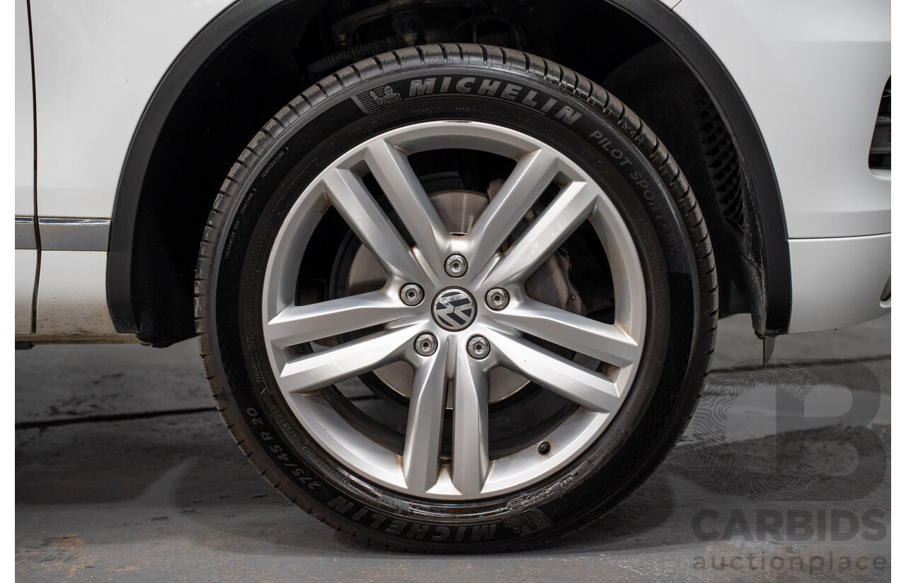 9/2014 Volkswagen Touareg V6 TDI (AWD) 7P MY14 4d Wagon White Turbo Diesel 3.0L