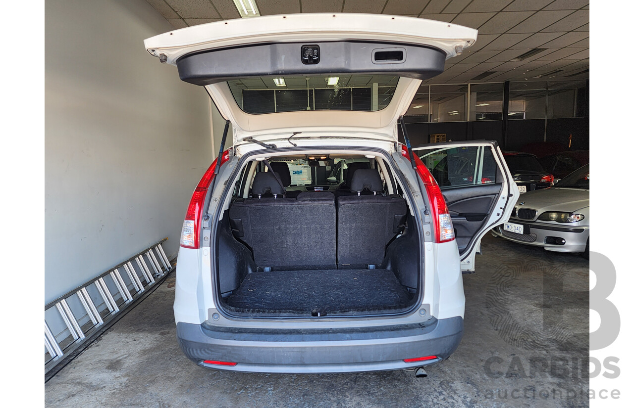 5/2013 Honda CRV VTi (4x2) 30 4d Wagon White 2.0L