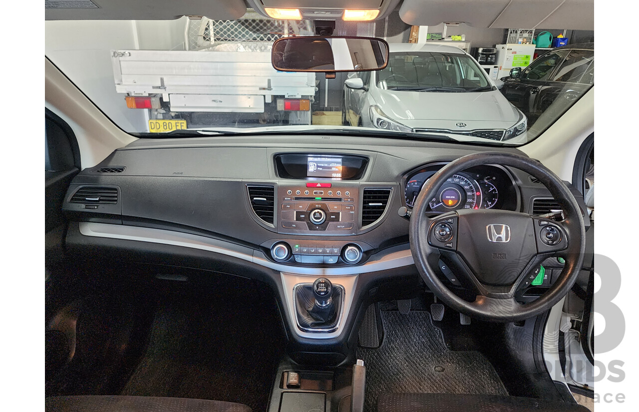 5/2013 Honda CRV VTi (4x2) 30 4d Wagon White 2.0L