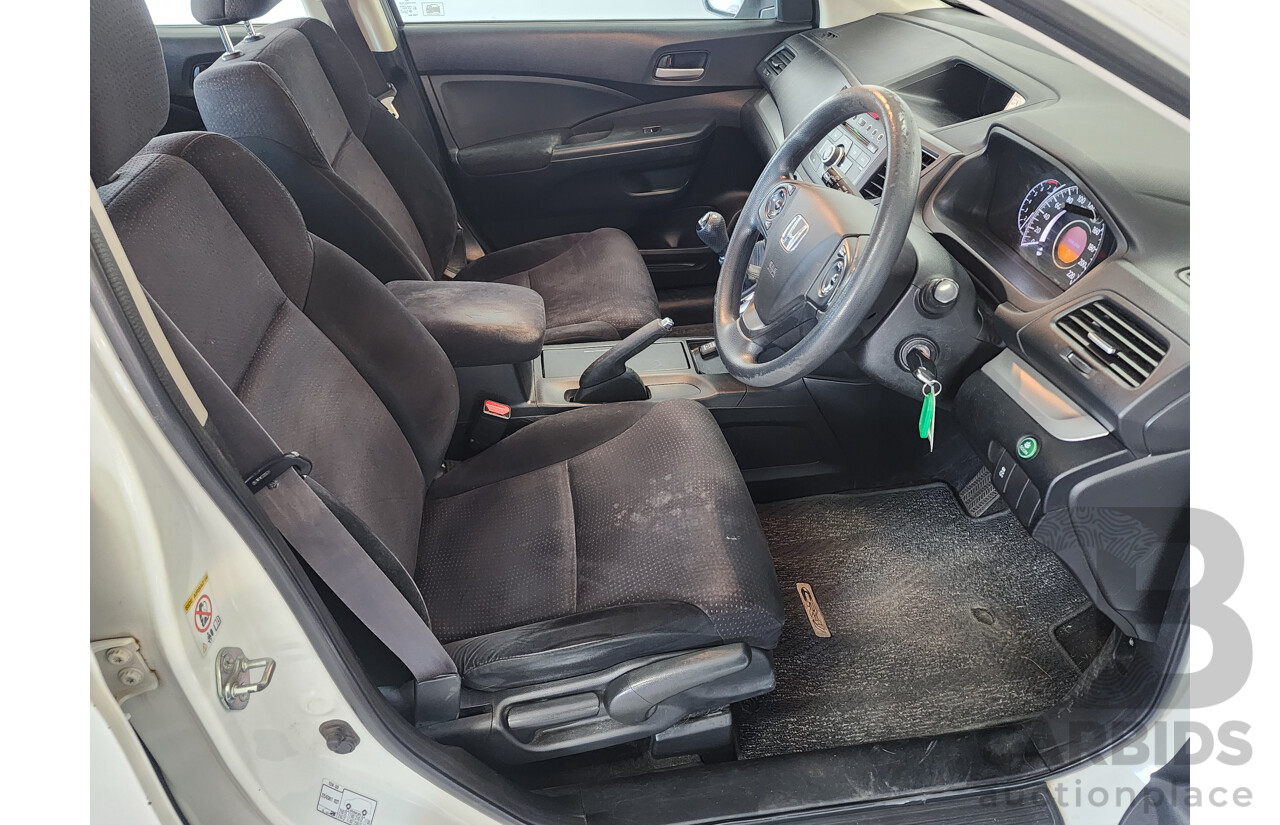 5/2013 Honda CRV VTi (4x2) 30 4d Wagon White 2.0L