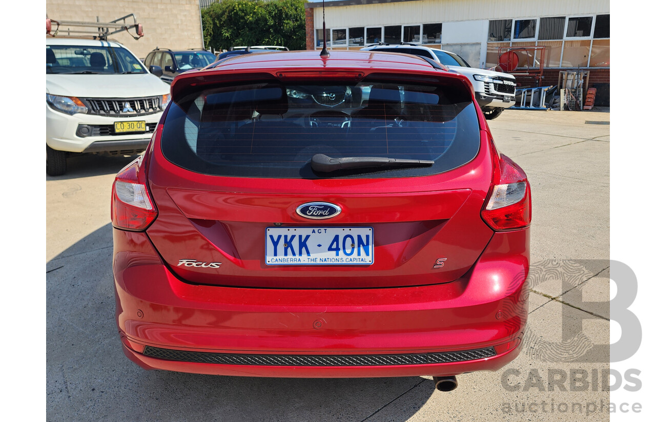 7/2014 Ford Focus Sport LW MK2 MY14 5d Hatchback Red 2.0L