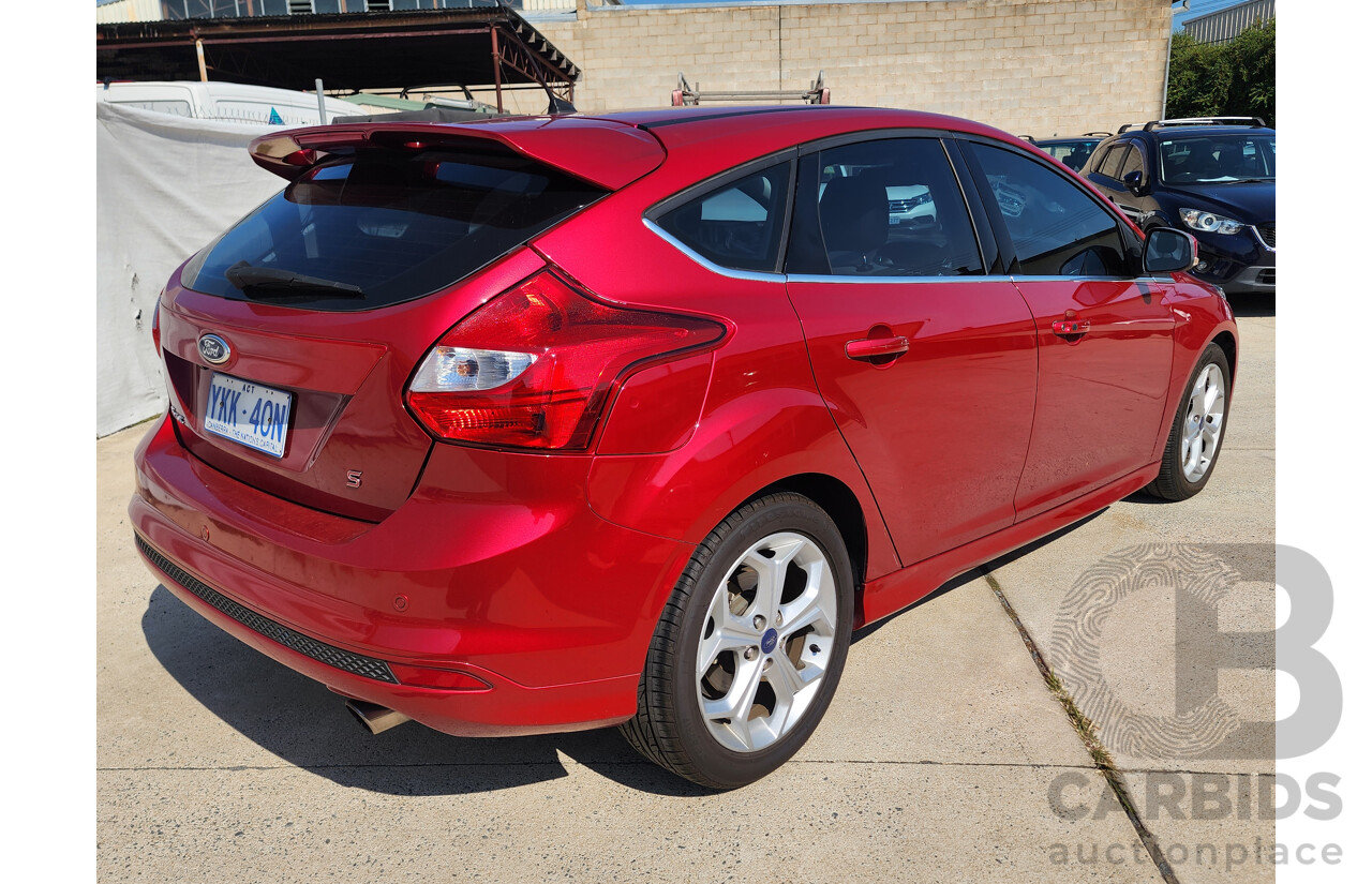 7/2014 Ford Focus Sport LW MK2 MY14 5d Hatchback Red 2.0L