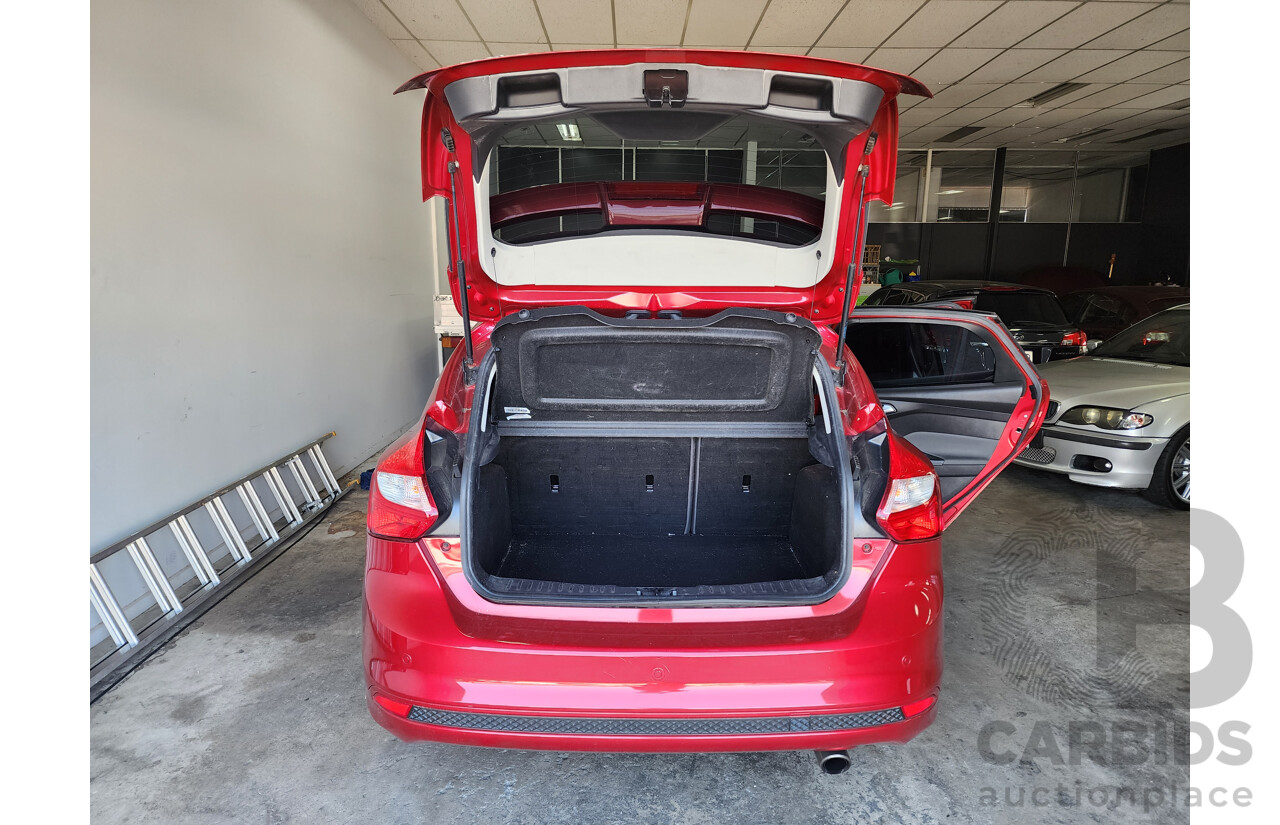 7/2014 Ford Focus Sport LW MK2 MY14 5d Hatchback Red 2.0L