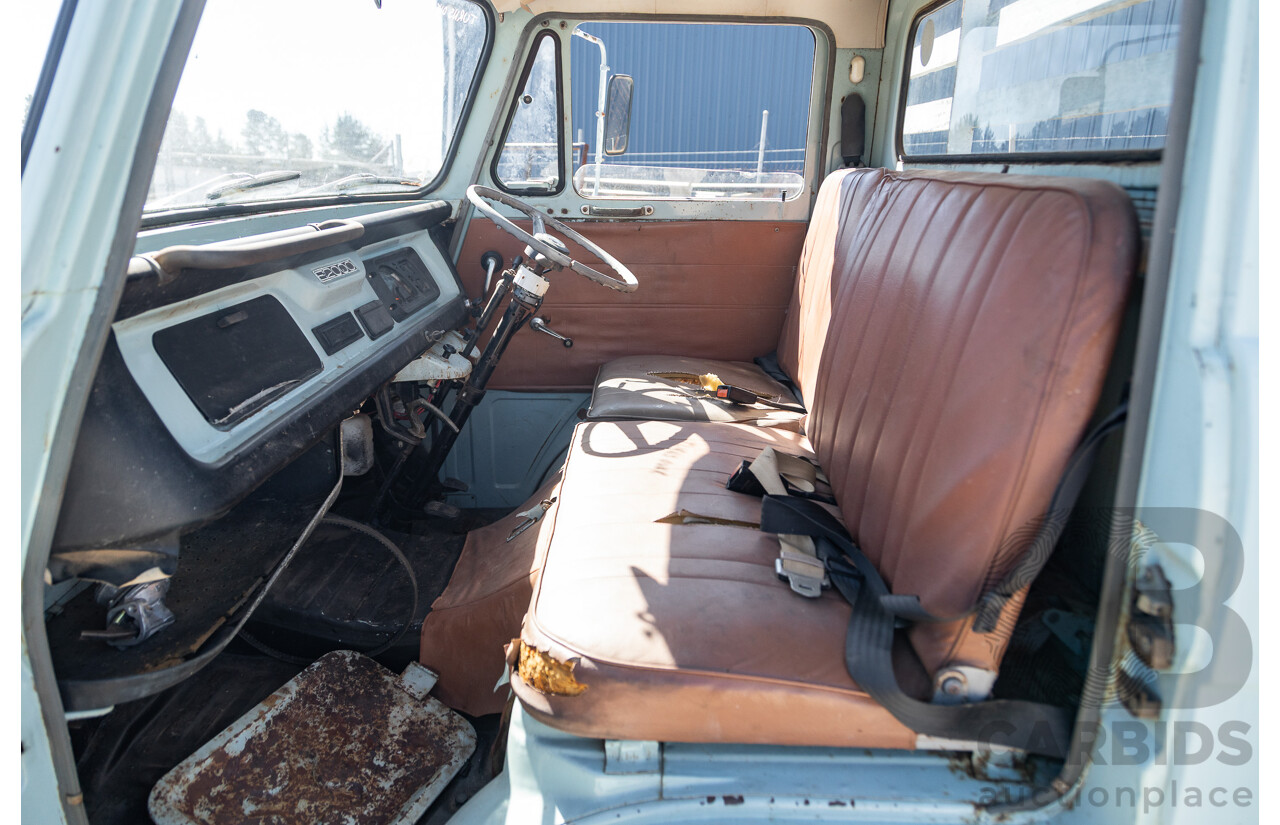 1/1971 Mazda E2000 2d Tray Back Blue 2.0L