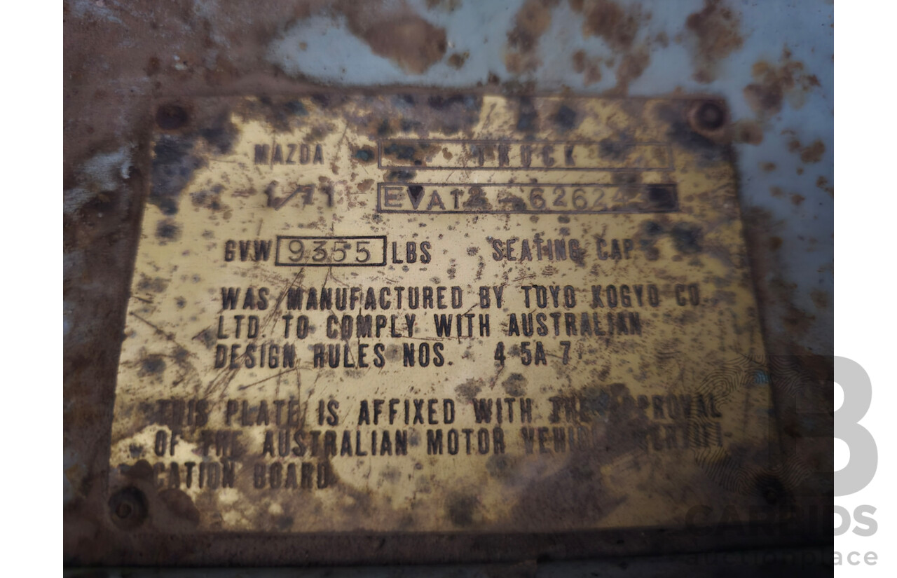 1/1971 Mazda E2000 2d Tray Back Blue 2.0L