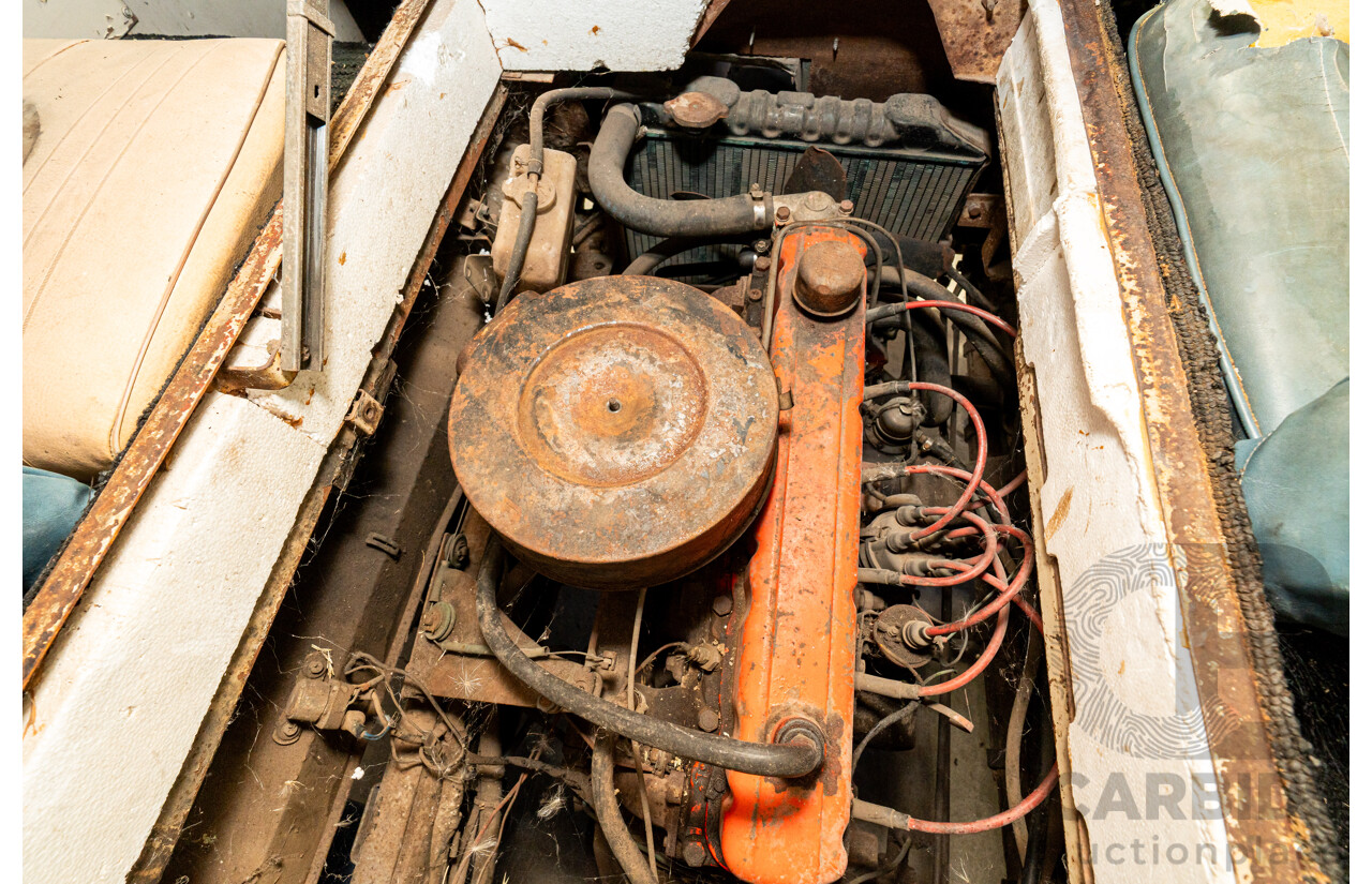 10/1980 Mazda Parkway 26 Diesel Light Bus TA3H4F 2d Bus White / Blue - Holden Red Motor Converted