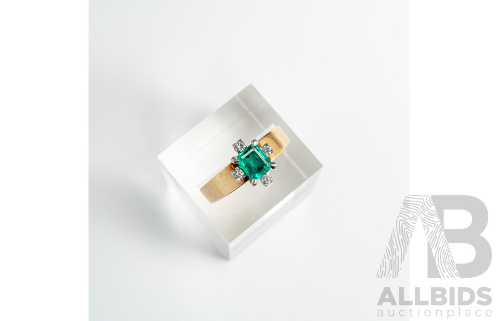 18ct Vintage A&C Natural Emerald and Diamond Ring, E0.50CT/TDW0.15CT, Size R, 4.69 Grams