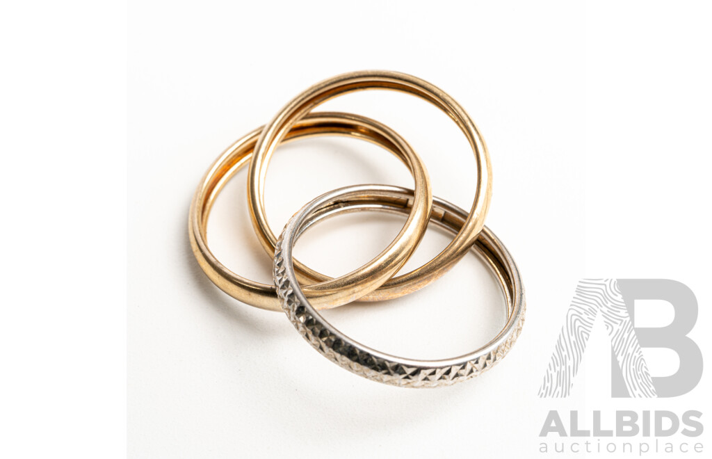 9ct Russian Wedding Rings, Size O, 2.65 Grams