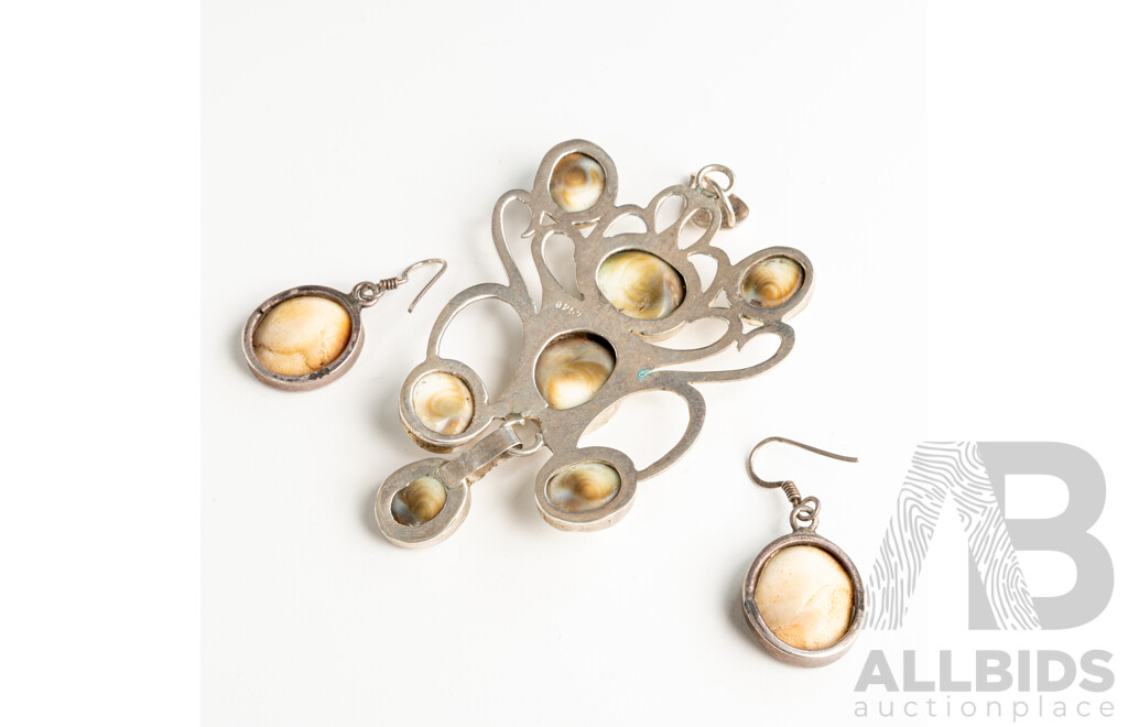 Sterling Silver Shiva Shell Pendant 90mm and Matching SS Shiva Shell Drop Earrings, 36.66 Grams