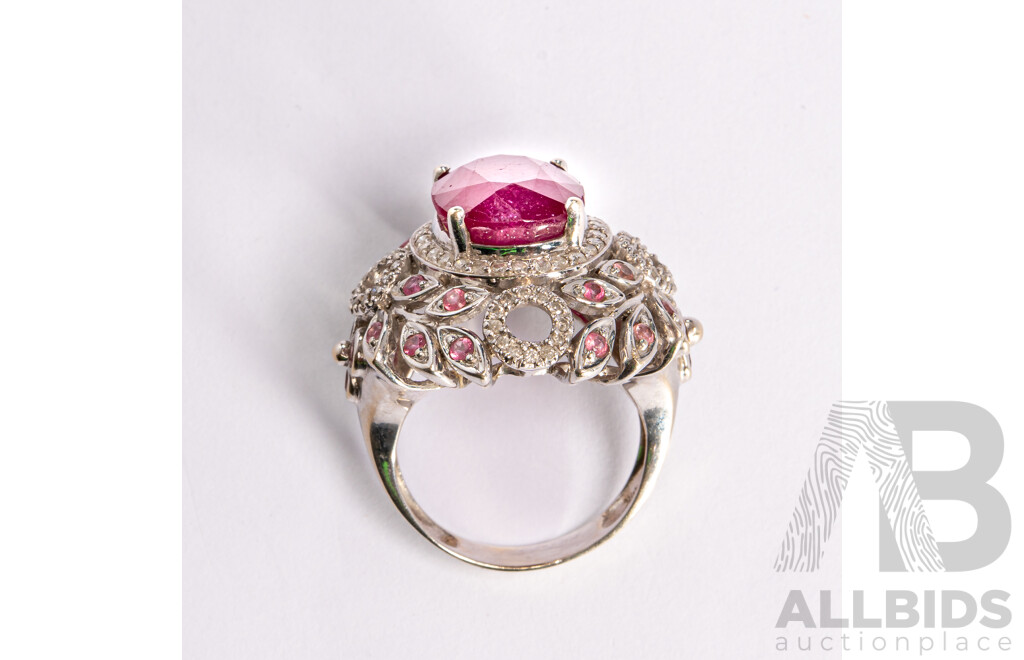 14ct Diamond, Ruby & Ceylon Sapphire Cocktail Ring, R11.0ct/TDW0.75ct/S0.73ct, Size R, 13.39 Grams