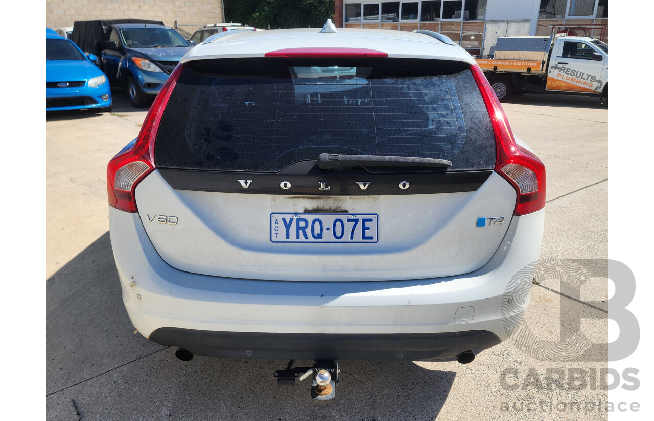 9/2013 Volvo V60 T4 Teknik F MY12 4d Wagon White 1.6L