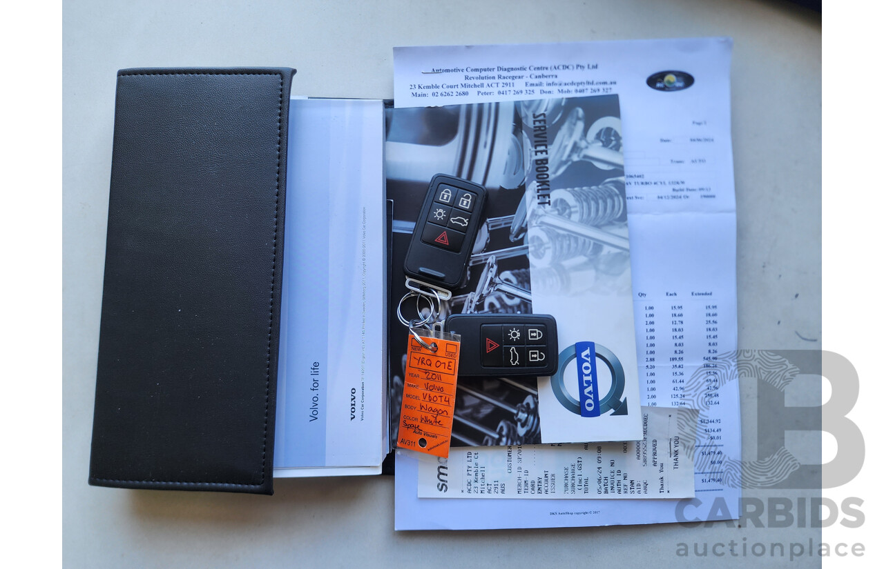 9/2013 Volvo V60 T4 Teknik F MY12 4d Wagon White 1.6L