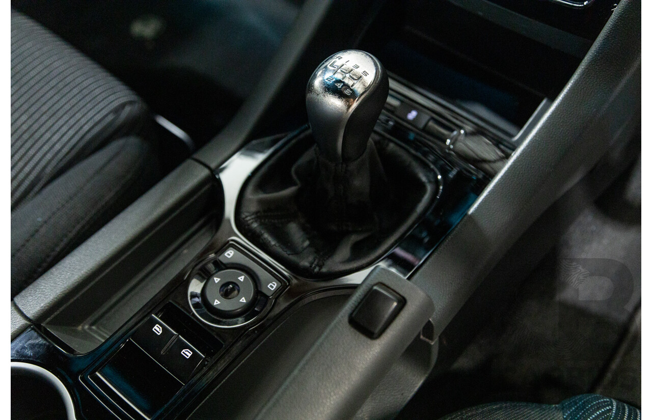 11/2010 Holden Commodore SV6 VE II Utility Black 3.6L