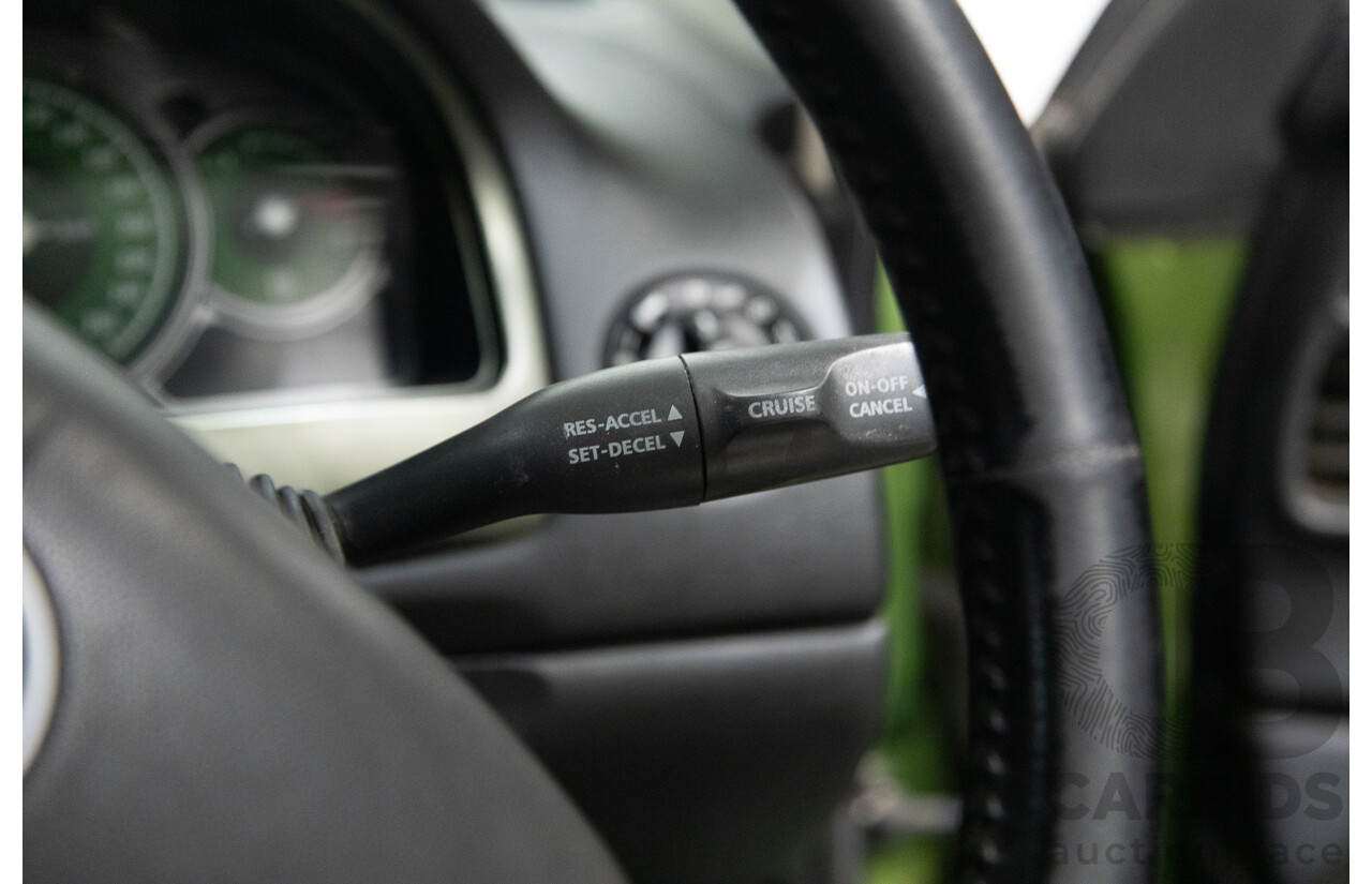 3/2003 Holden Commodore SS VY Utility Hot House Green 5.7L