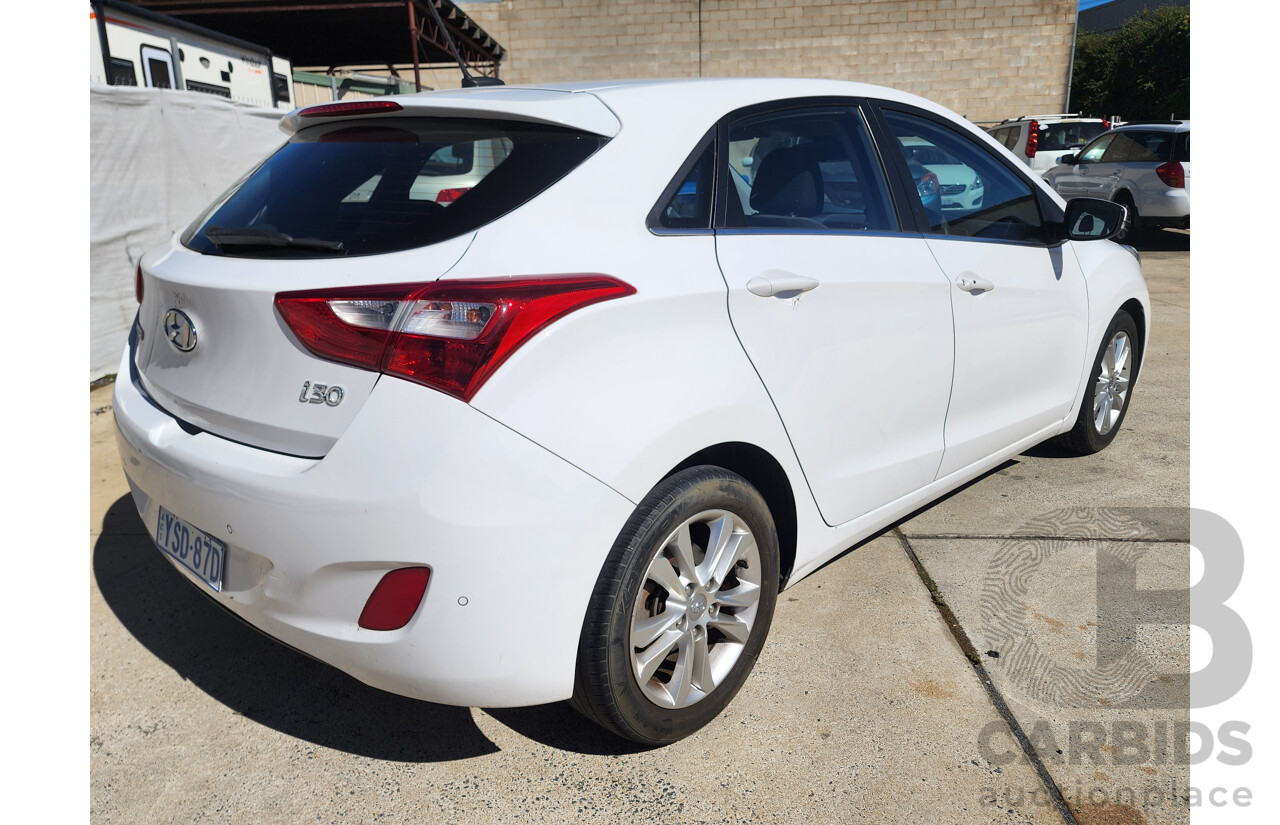12/2012 Hyundai i30 Elite GD 5d Hatchback White 1.8L
