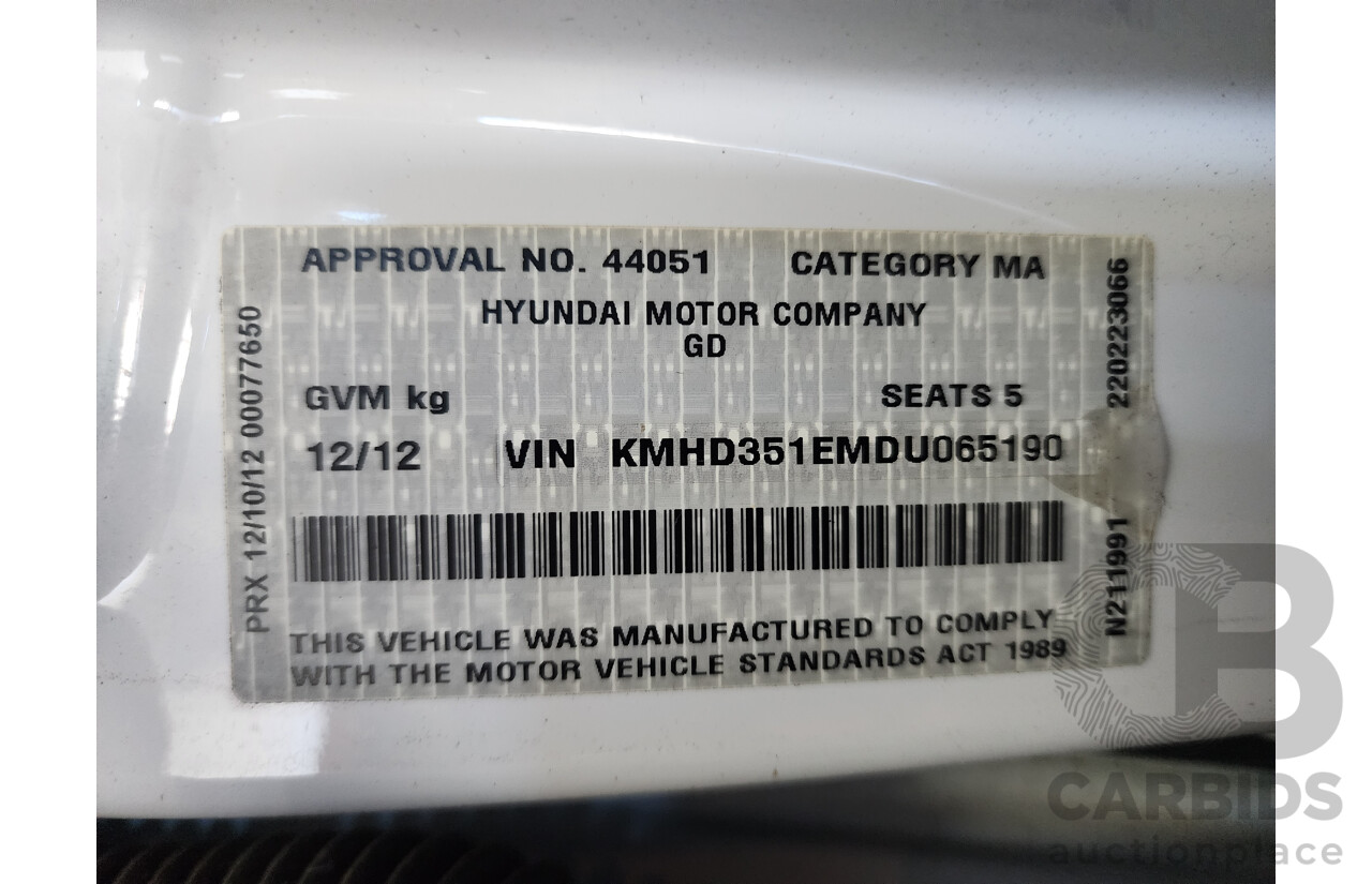 12/2012 Hyundai i30 Elite GD 5d Hatchback White 1.8L