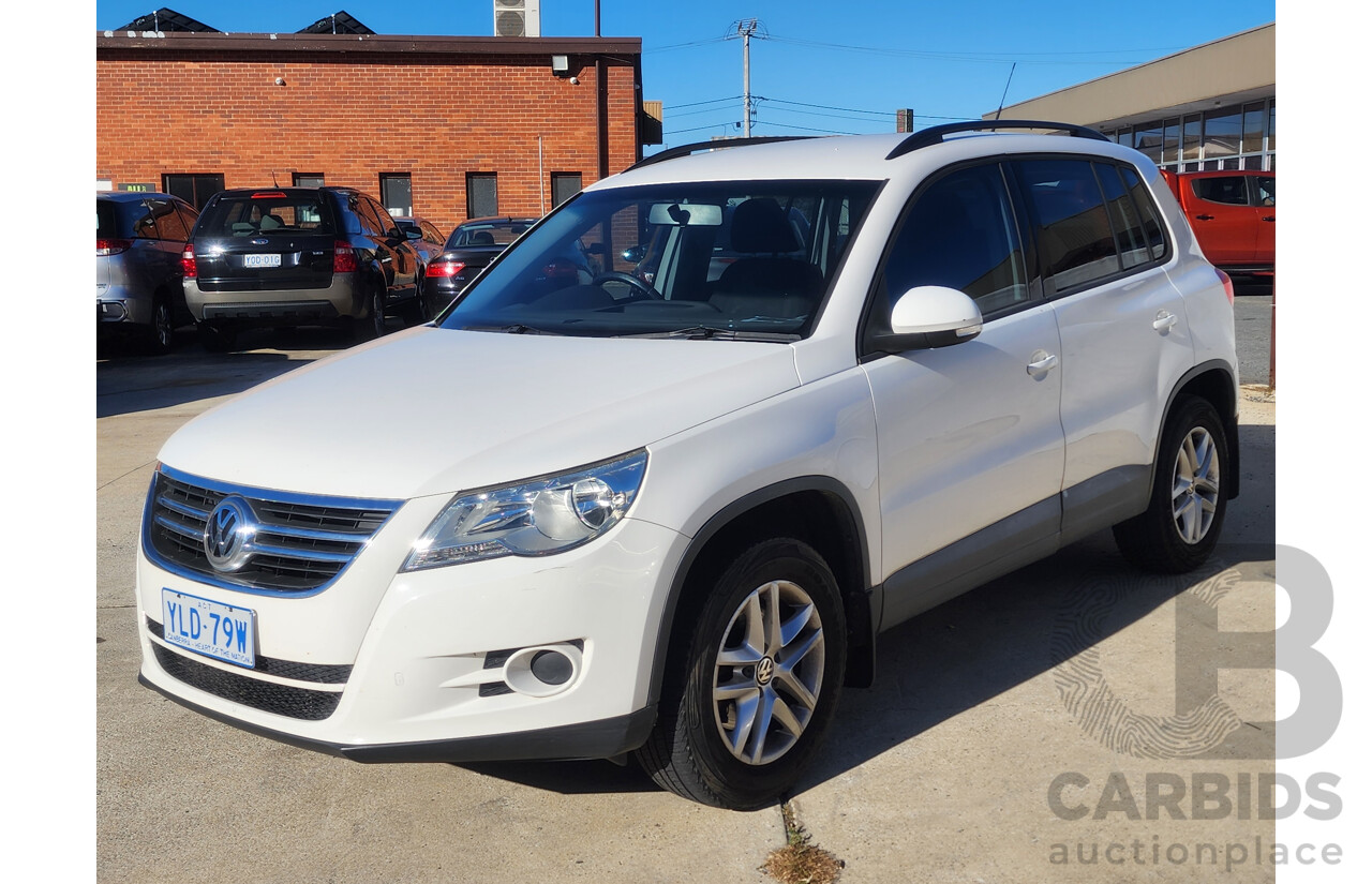 7/2009 Volkswagen Tiguan 125 TSI 5NC MY09 4d Wagon White 2.0L