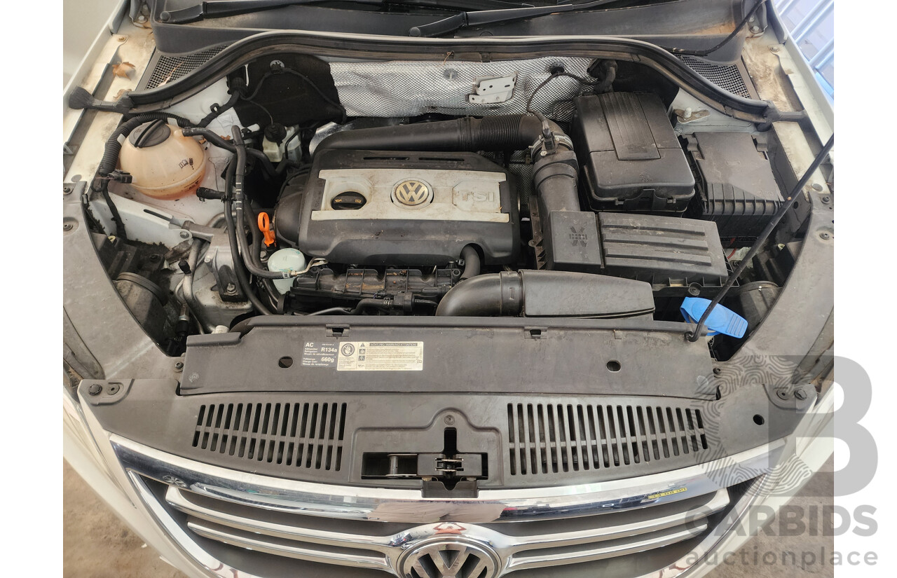 7/2009 Volkswagen Tiguan 125 TSI 5NC MY09 4d Wagon White 2.0L