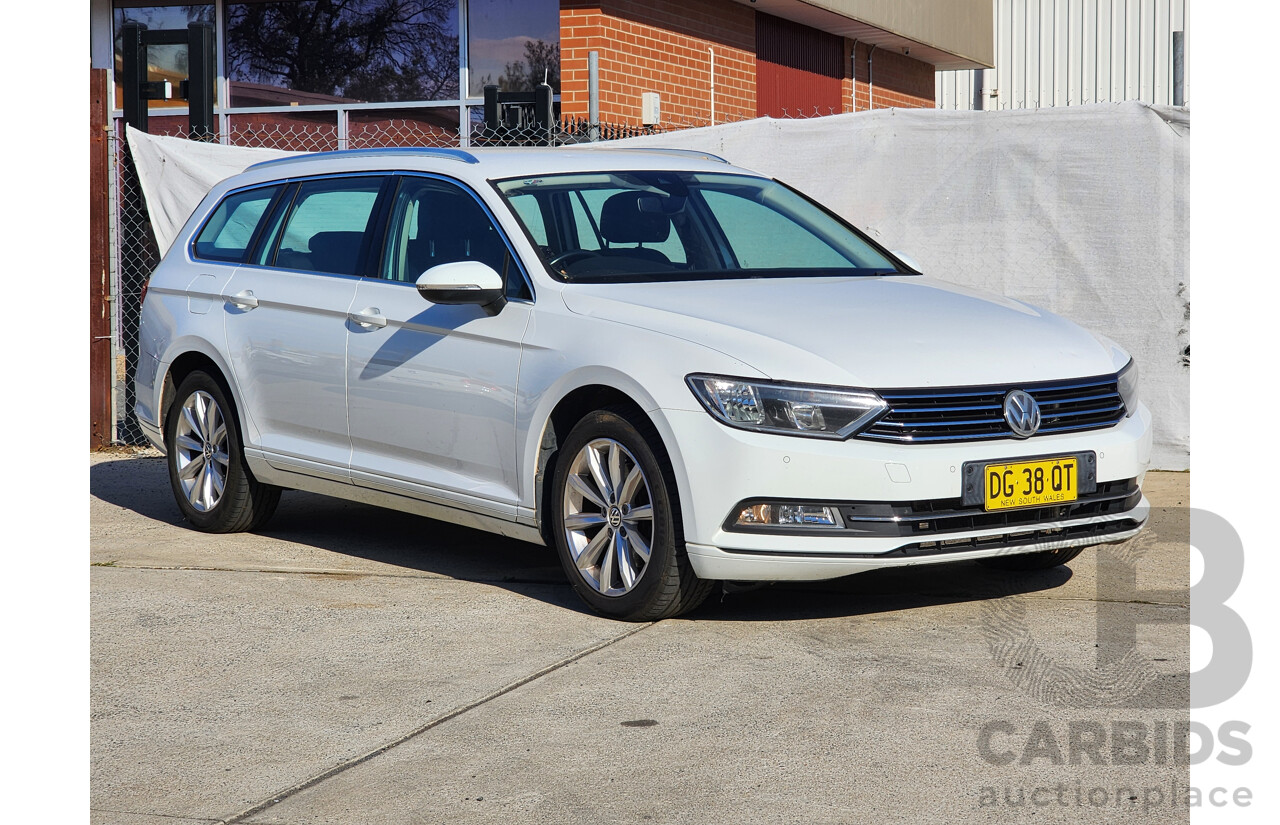 10/2015 Volkswagen Passat 132 TSI Comfortline 3C MY16 4d Wagon White 1.8L