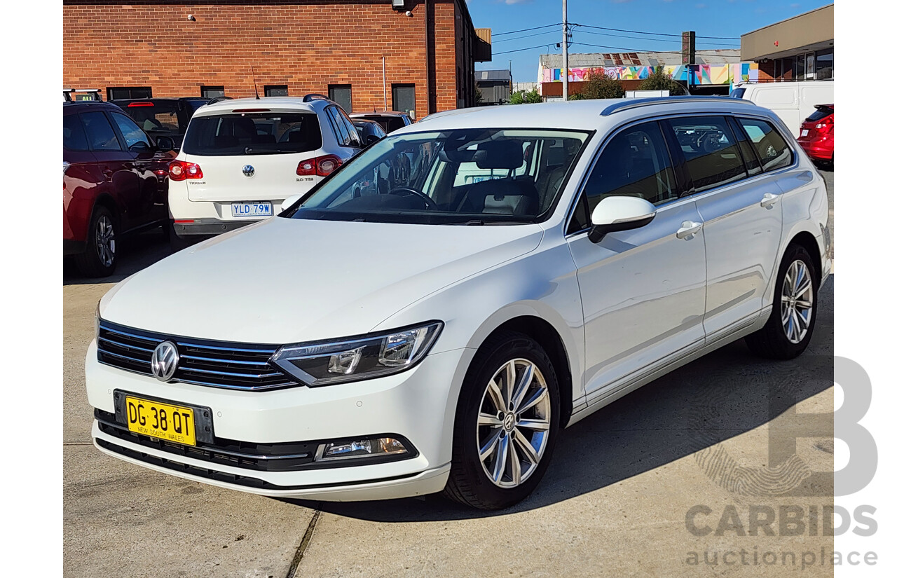 10/2015 Volkswagen Passat 132 TSI Comfortline 3C MY16 4d Wagon White 1.8L
