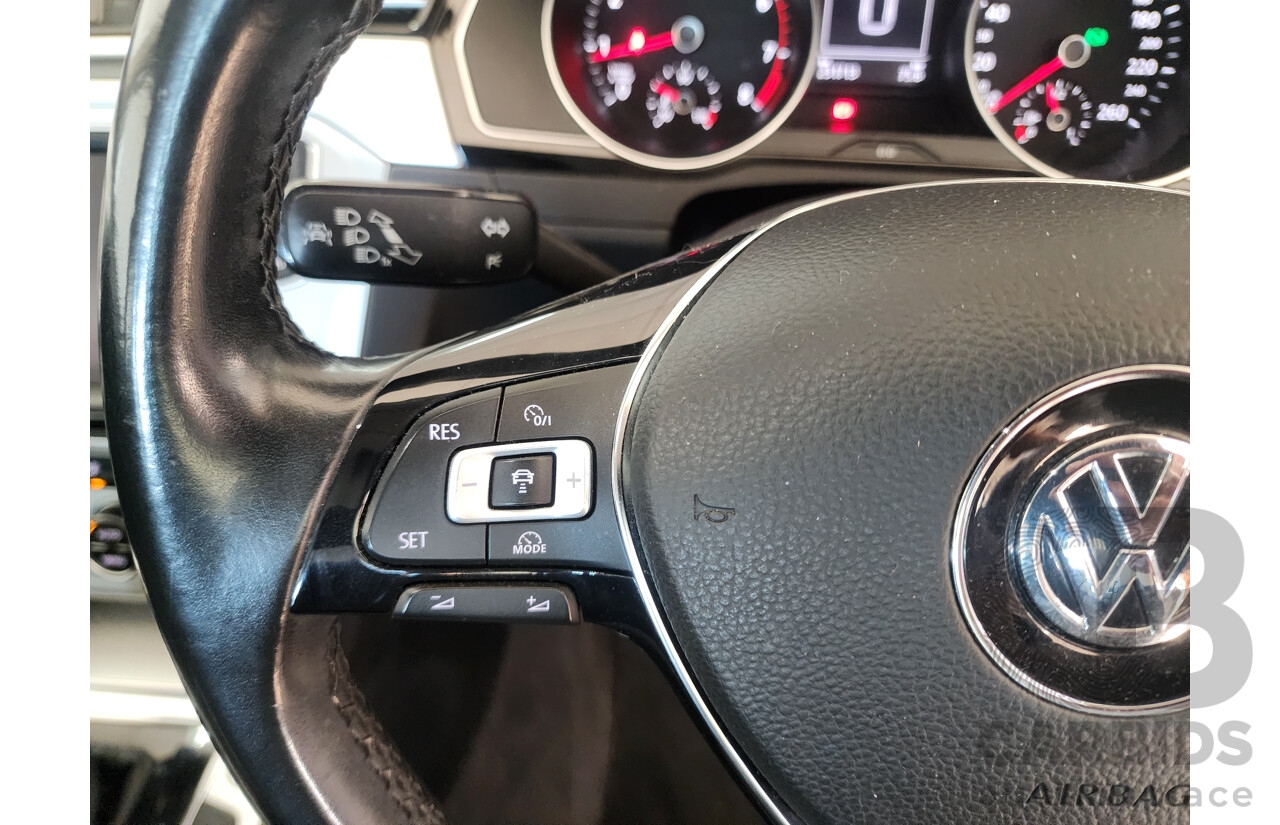 10/2015 Volkswagen Passat 132 TSI Comfortline 3C MY16 4d Wagon White 1.8L