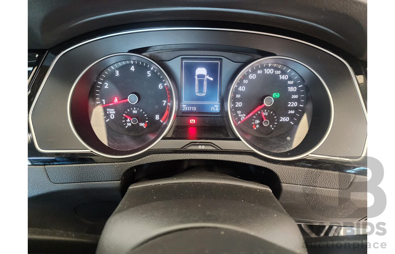 10/2015 Volkswagen Passat 132 TSI Comfortline 3C MY16 4d Wagon White 1.8L