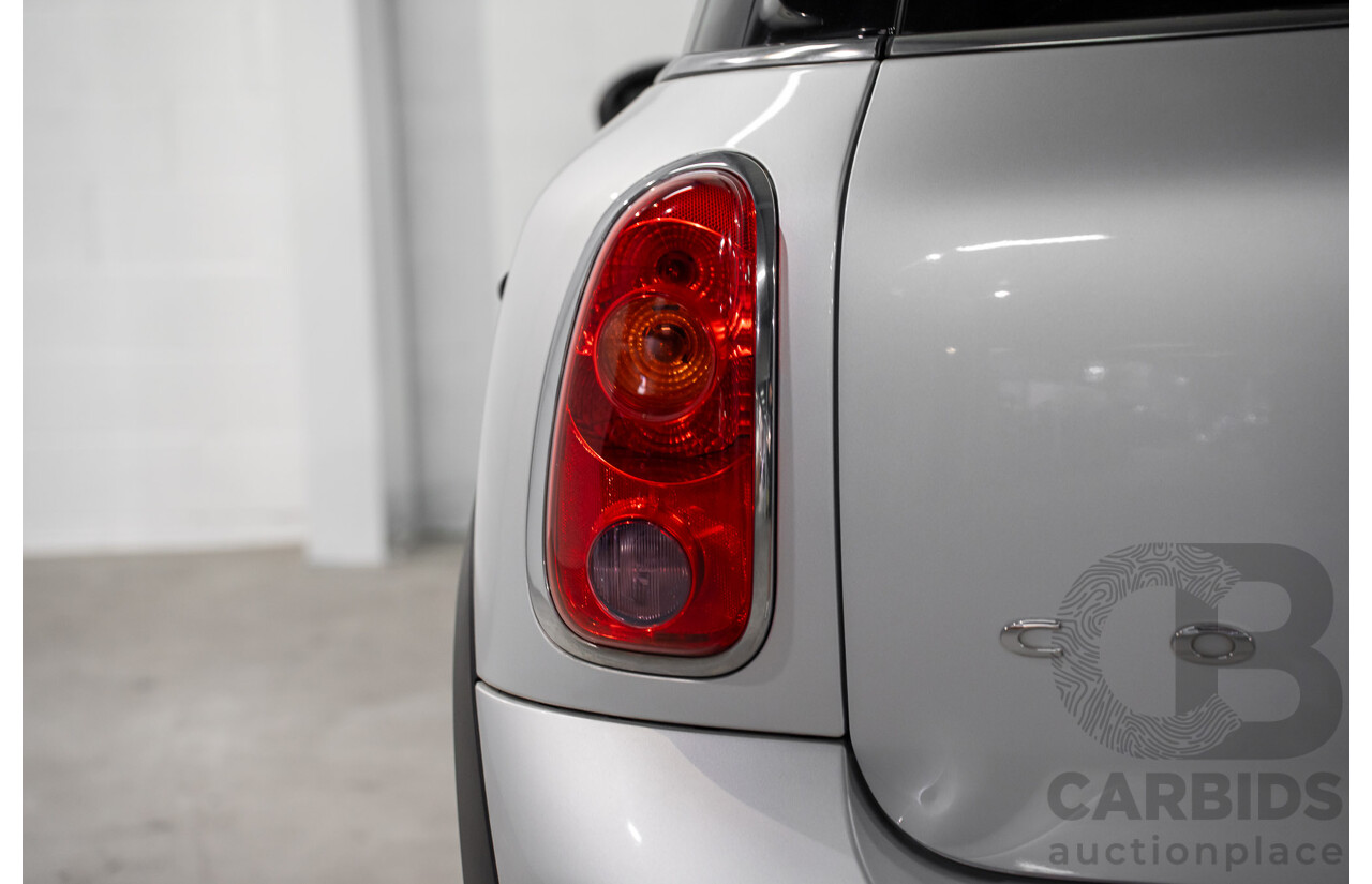 08/2016 Mini Cooper D Countryman (FWD) R60 MY15 4d Wagon Crystal Silver Metallic Turbo Diesel 2.0L