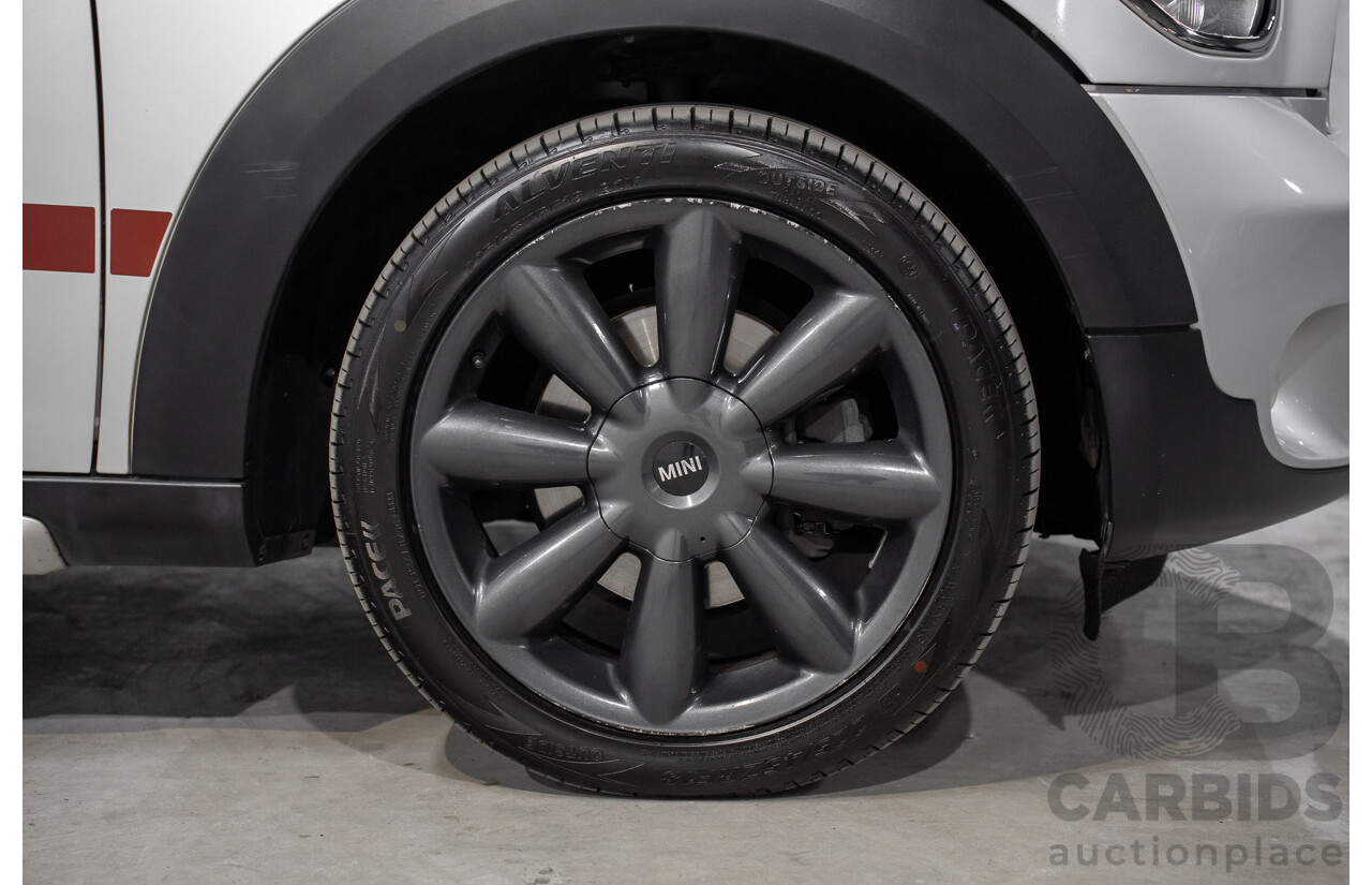 08/2016 Mini Cooper D Countryman (FWD) R60 MY15 4d Wagon Crystal Silver Metallic Turbo Diesel 2.0L