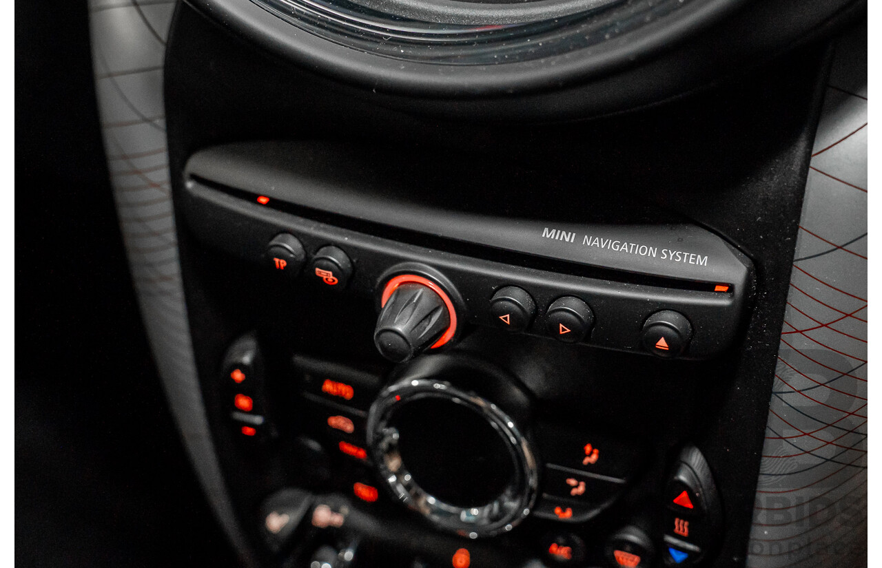 08/2016 Mini Cooper D Countryman (FWD) R60 MY15 4d Wagon Crystal Silver Metallic Turbo Diesel 2.0L