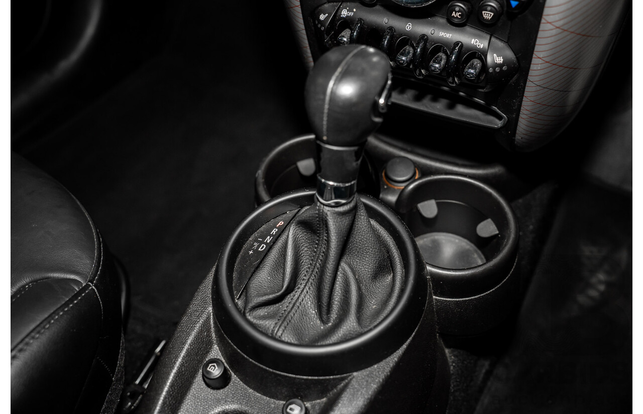 08/2016 Mini Cooper D Countryman (FWD) R60 MY15 4d Wagon Crystal Silver Metallic Turbo Diesel 2.0L