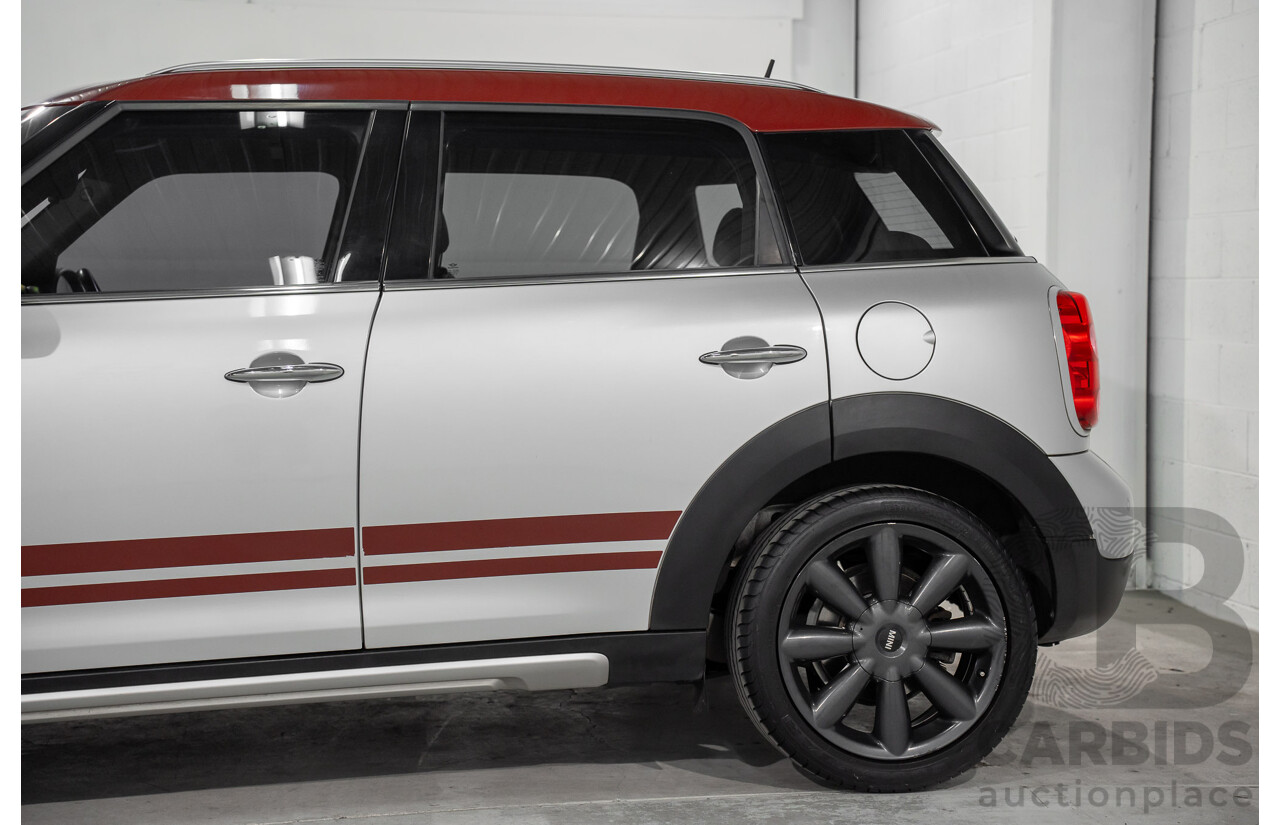 08/2016 Mini Cooper D Countryman (FWD) R60 MY15 4d Wagon Crystal Silver Metallic Turbo Diesel 2.0L