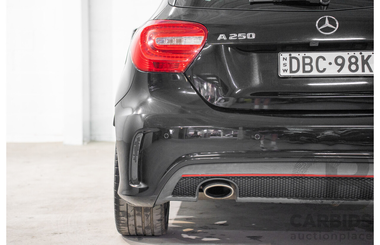10/2015 Mercedes-Benz A250 Sport 176 MY15 5d Hatchback Cosmos Black Metallic Turbo 2.0L