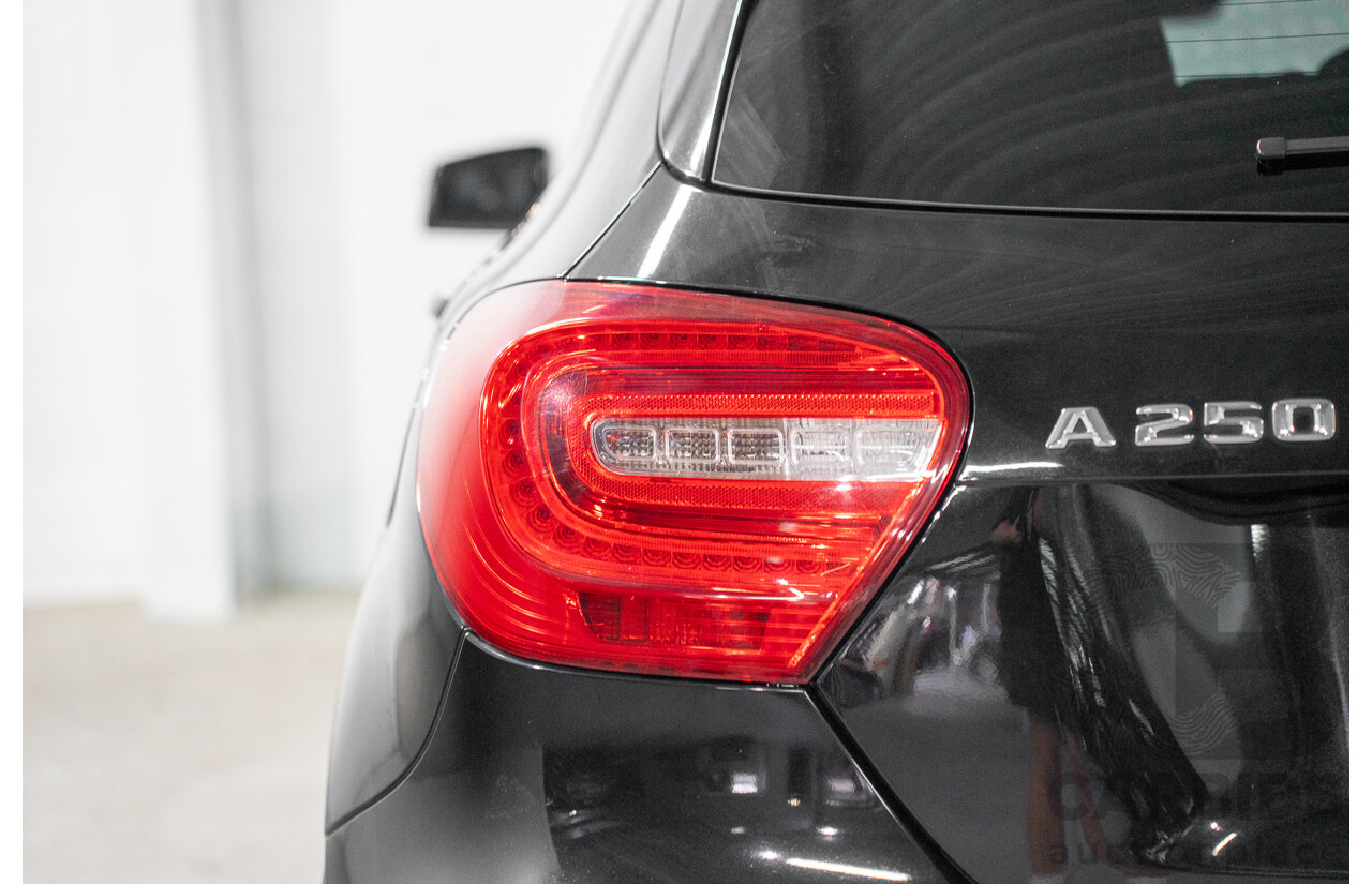 10/2015 Mercedes-Benz A250 Sport 176 MY15 5d Hatchback Cosmos Black Metallic Turbo 2.0L