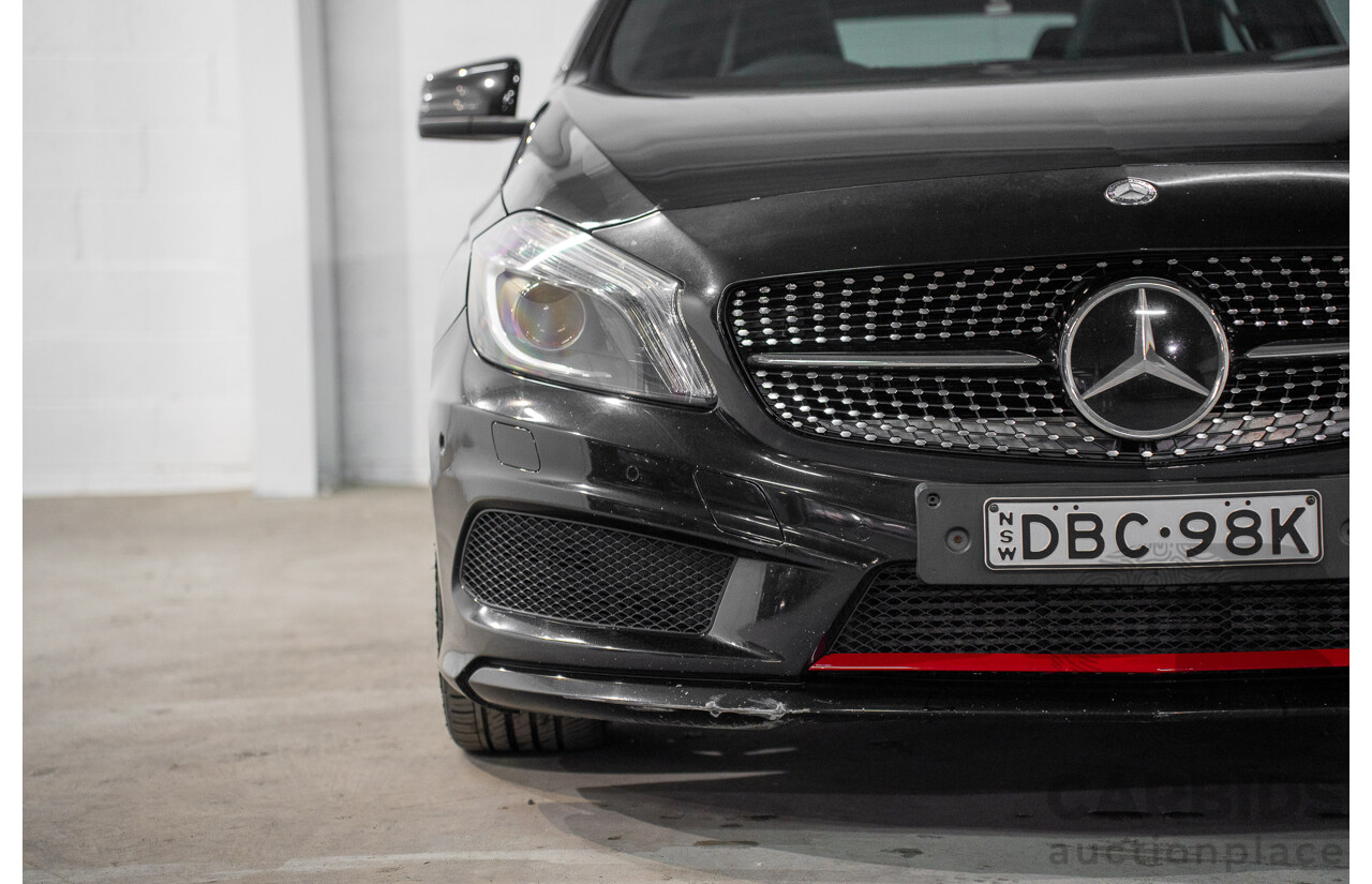 10/2015 Mercedes-Benz A250 Sport 176 MY15 5d Hatchback Cosmos Black Metallic Turbo 2.0L