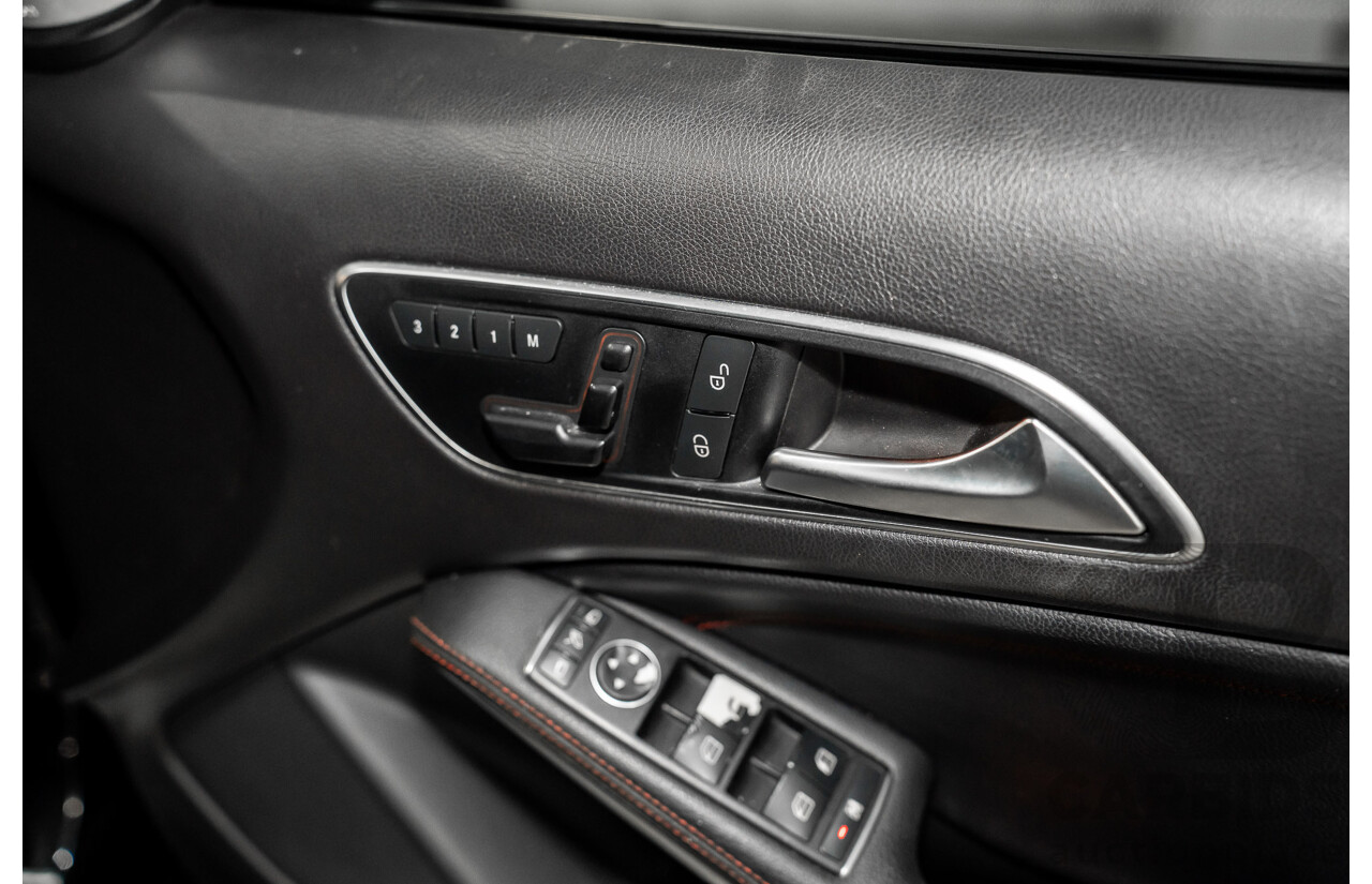 10/2015 Mercedes-Benz A250 Sport 176 MY15 5d Hatchback Cosmos Black Metallic Turbo 2.0L