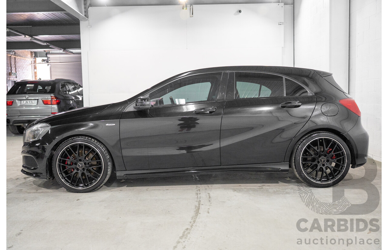 10/2015 Mercedes-Benz A250 Sport 176 MY15 5d Hatchback Cosmos Black Metallic Turbo 2.0L