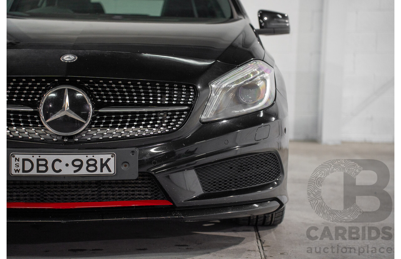 10/2015 Mercedes-Benz A250 Sport 176 MY15 5d Hatchback Cosmos Black Metallic Turbo 2.0L