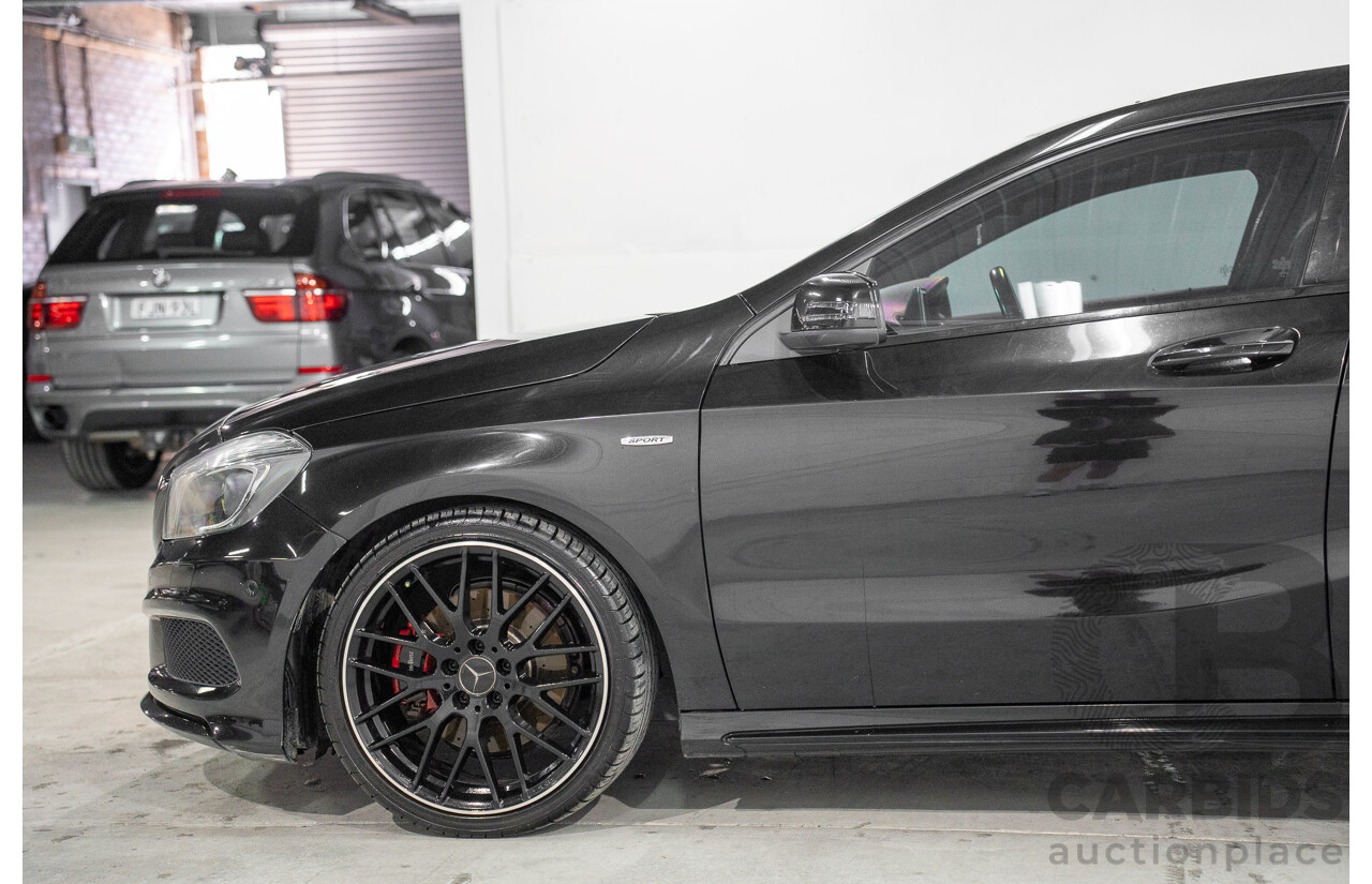 10/2015 Mercedes-Benz A250 Sport 176 MY15 5d Hatchback Cosmos Black Metallic Turbo 2.0L