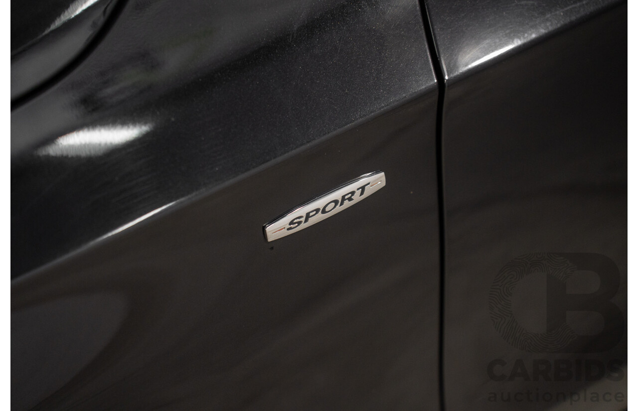 10/2015 Mercedes-Benz A250 Sport 176 MY15 5d Hatchback Cosmos Black Metallic Turbo 2.0L