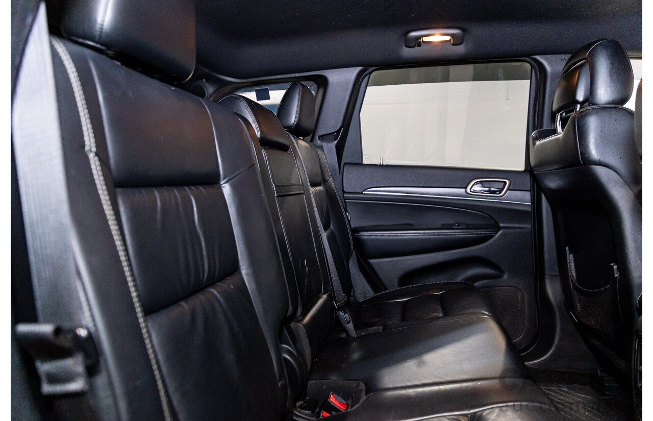 8/2015 Jeep Grand Cherokee Limited (4x4) WK MY15 4d Wagon Maximum Steel Metallic Turbo Diesel 3.0L