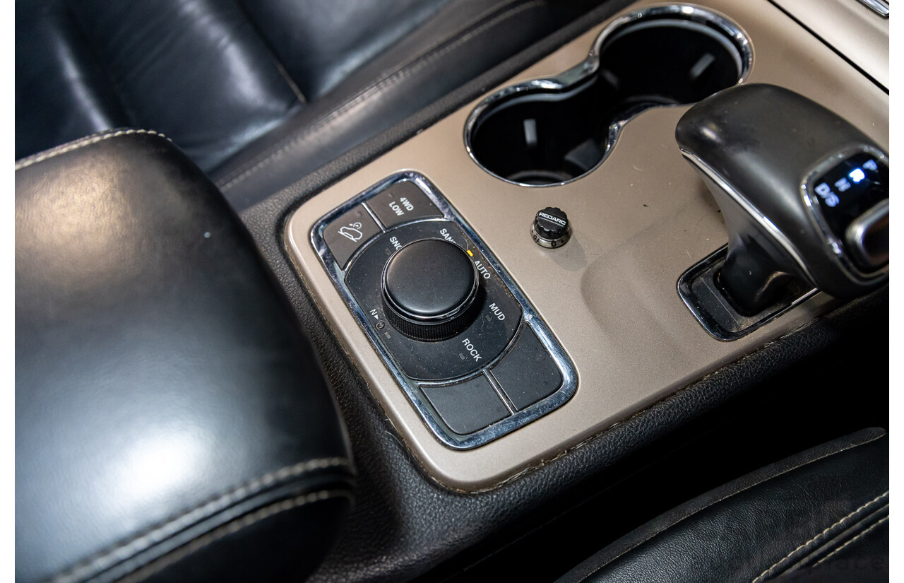 8/2015 Jeep Grand Cherokee Limited (4x4) WK MY15 4d Wagon Maximum Steel Metallic Turbo Diesel 3.0L