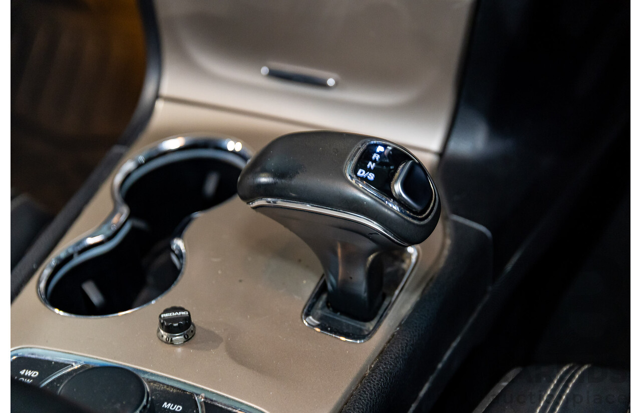 8/2015 Jeep Grand Cherokee Limited (4x4) WK MY15 4d Wagon Maximum Steel Metallic Turbo Diesel 3.0L