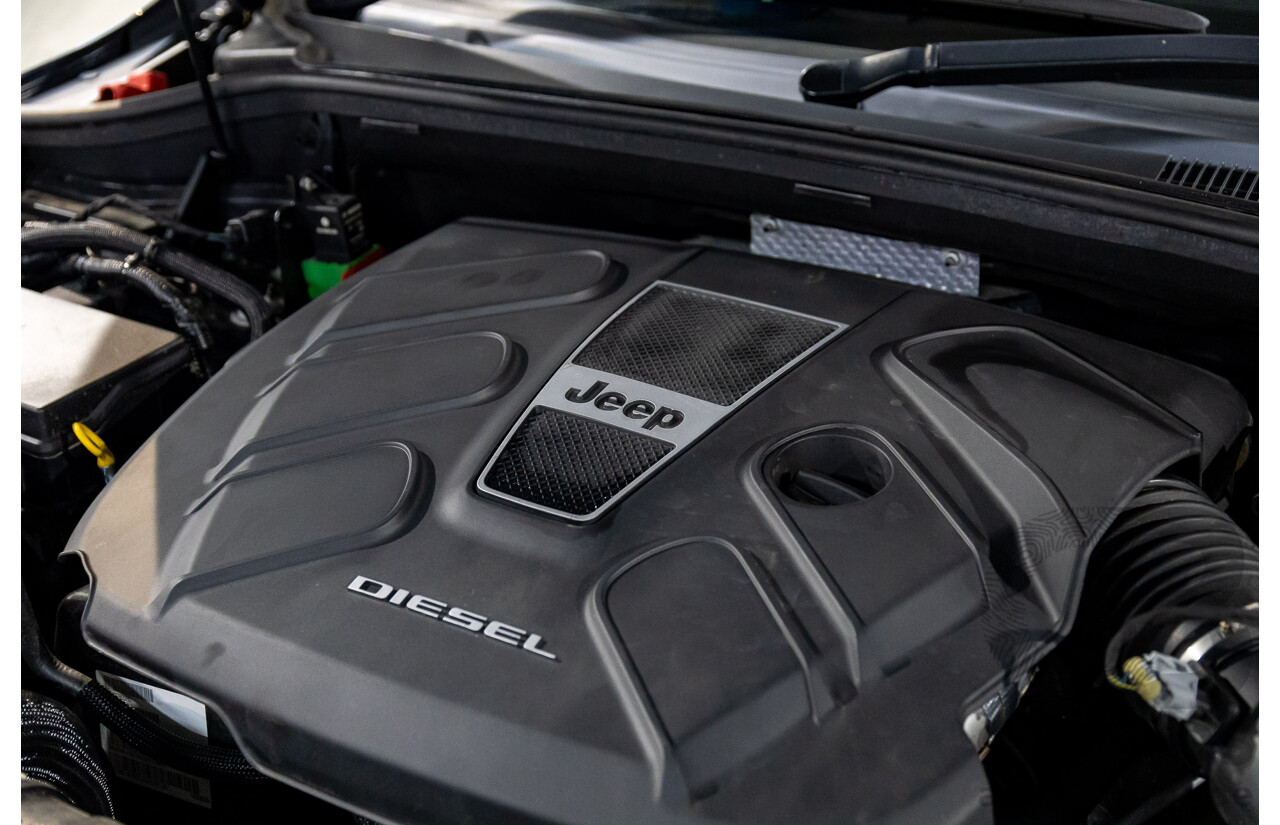 8/2015 Jeep Grand Cherokee Limited (4x4) WK MY15 4d Wagon Maximum Steel Metallic Turbo Diesel 3.0L