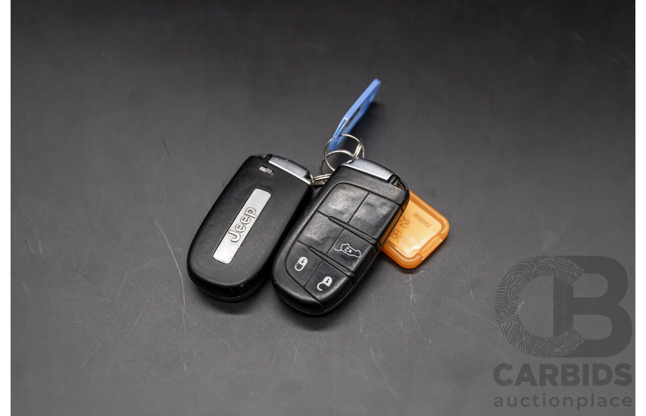 8/2015 Jeep Grand Cherokee Limited (4x4) WK MY15 4d Wagon Maximum Steel Metallic Turbo Diesel 3.0L