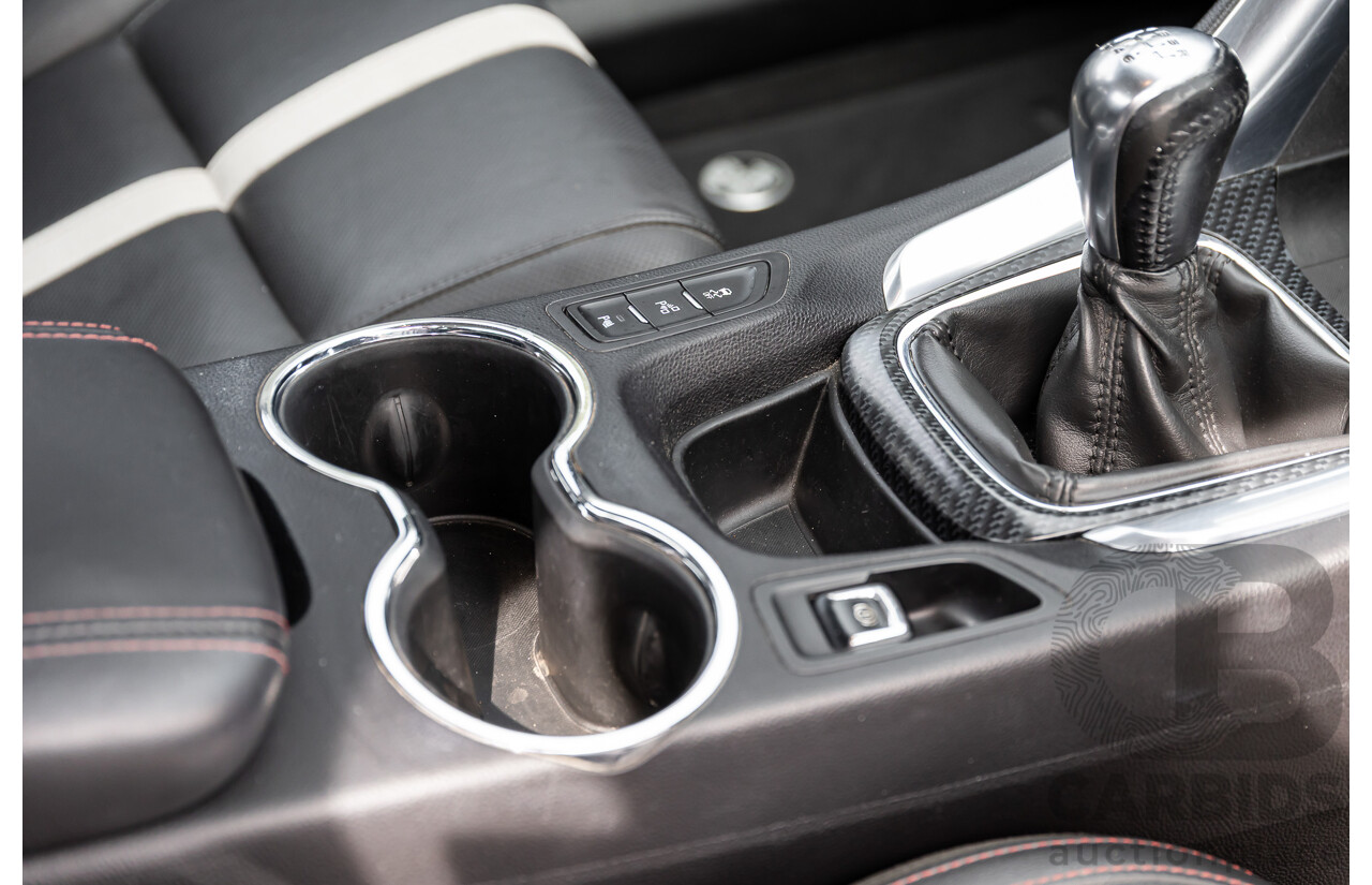 6/2014 Holden VF Commodore SS-V 2d Utility Heron White V8 6.0L - Supercharged