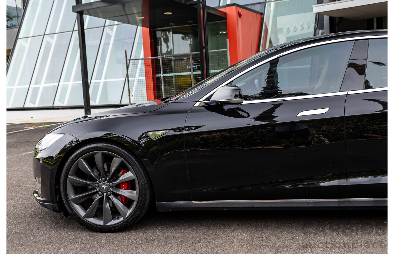11/2014 Tesla Model S P85+ Performance Plus 4d Hatchback Black Dedicated Electric EV 310kw