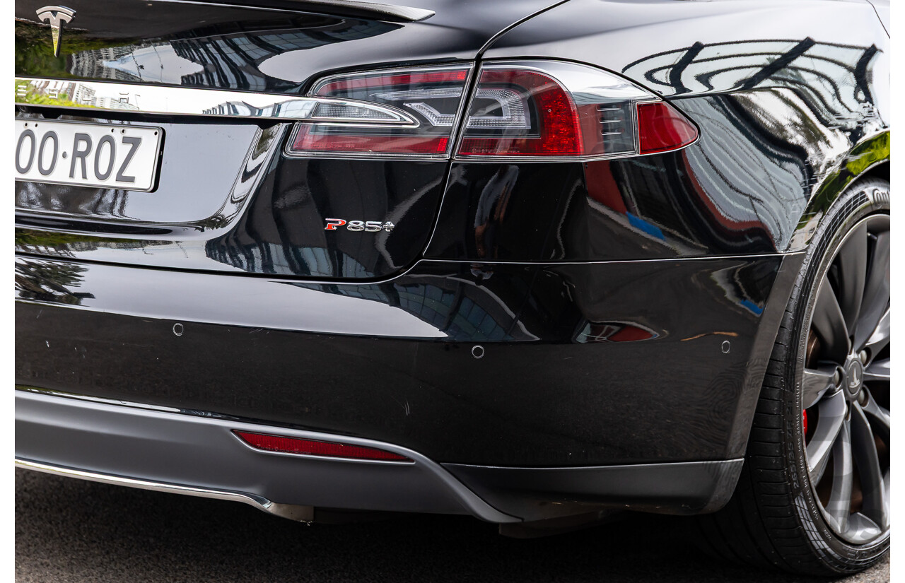 11/2014 Tesla Model S P85+ Performance Plus 4d Hatchback Black Dedicated Electric EV 310kw