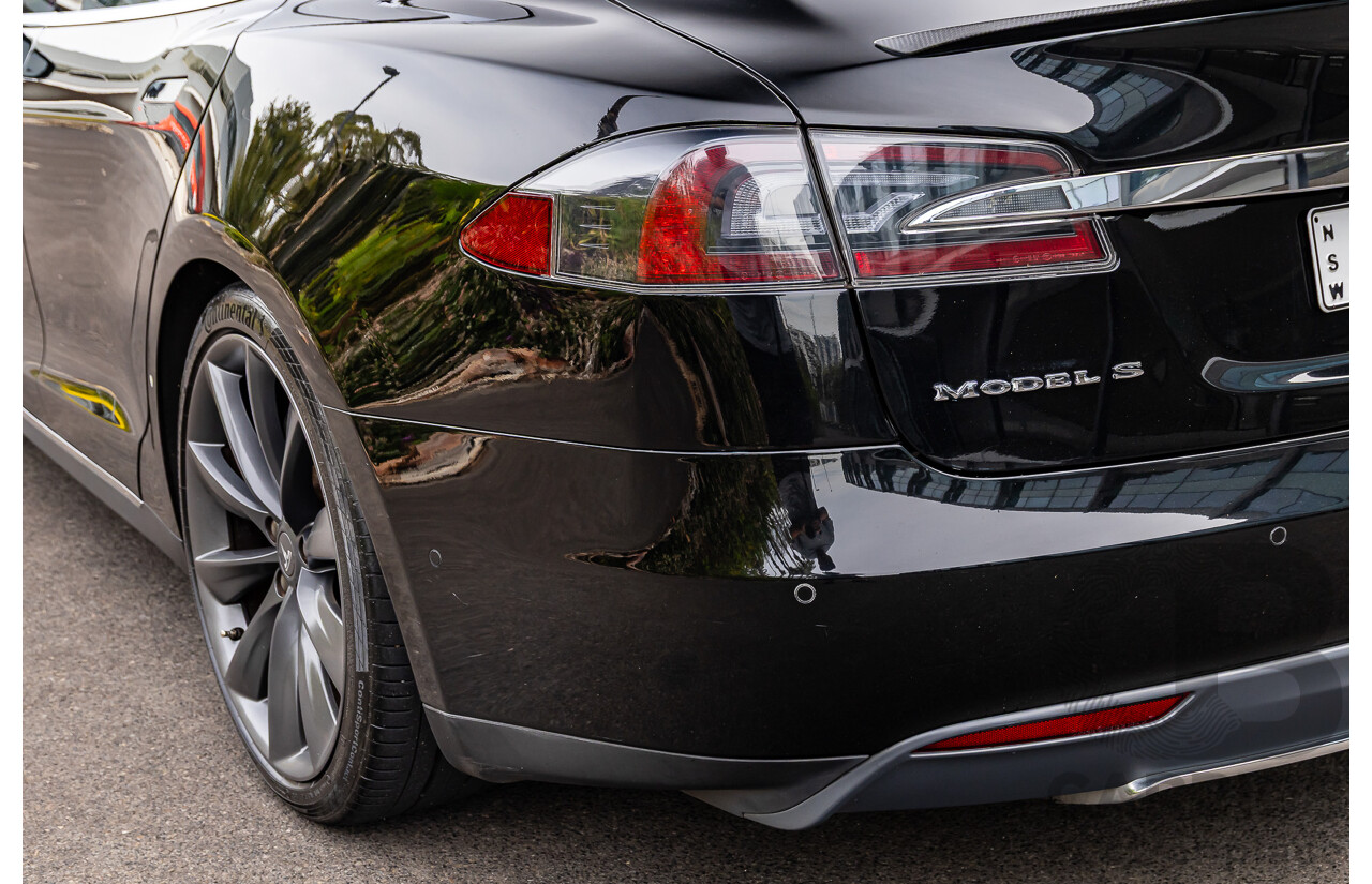 11/2014 Tesla Model S P85+ Performance Plus 4d Hatchback Black Dedicated Electric EV 310kw