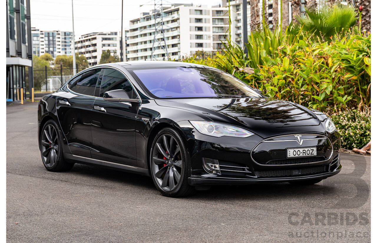 11/2014 Tesla Model S P85+ Performance Plus 4d Hatchback Black Dedicated Electric EV 310kw
