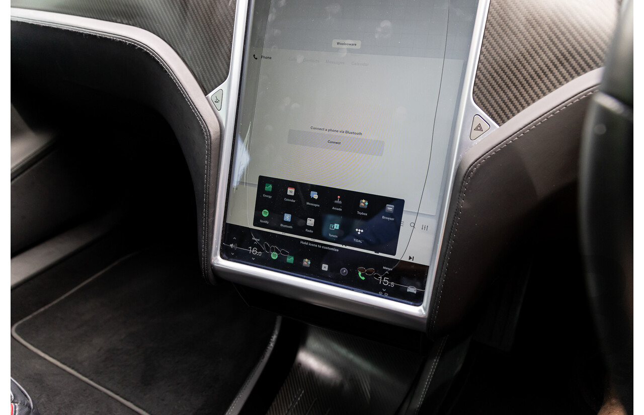 11/2014 Tesla Model S P85+ Performance Plus 4d Hatchback Black Dedicated Electric EV 310kw